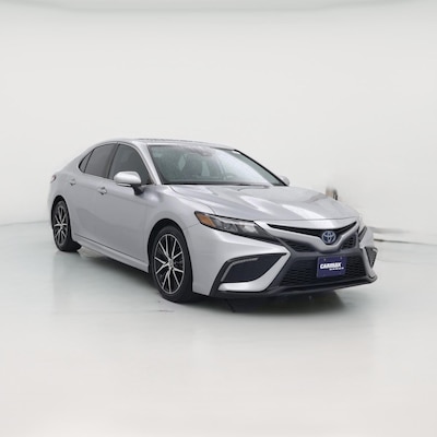 2022 Toyota Camry Hybrid SE
