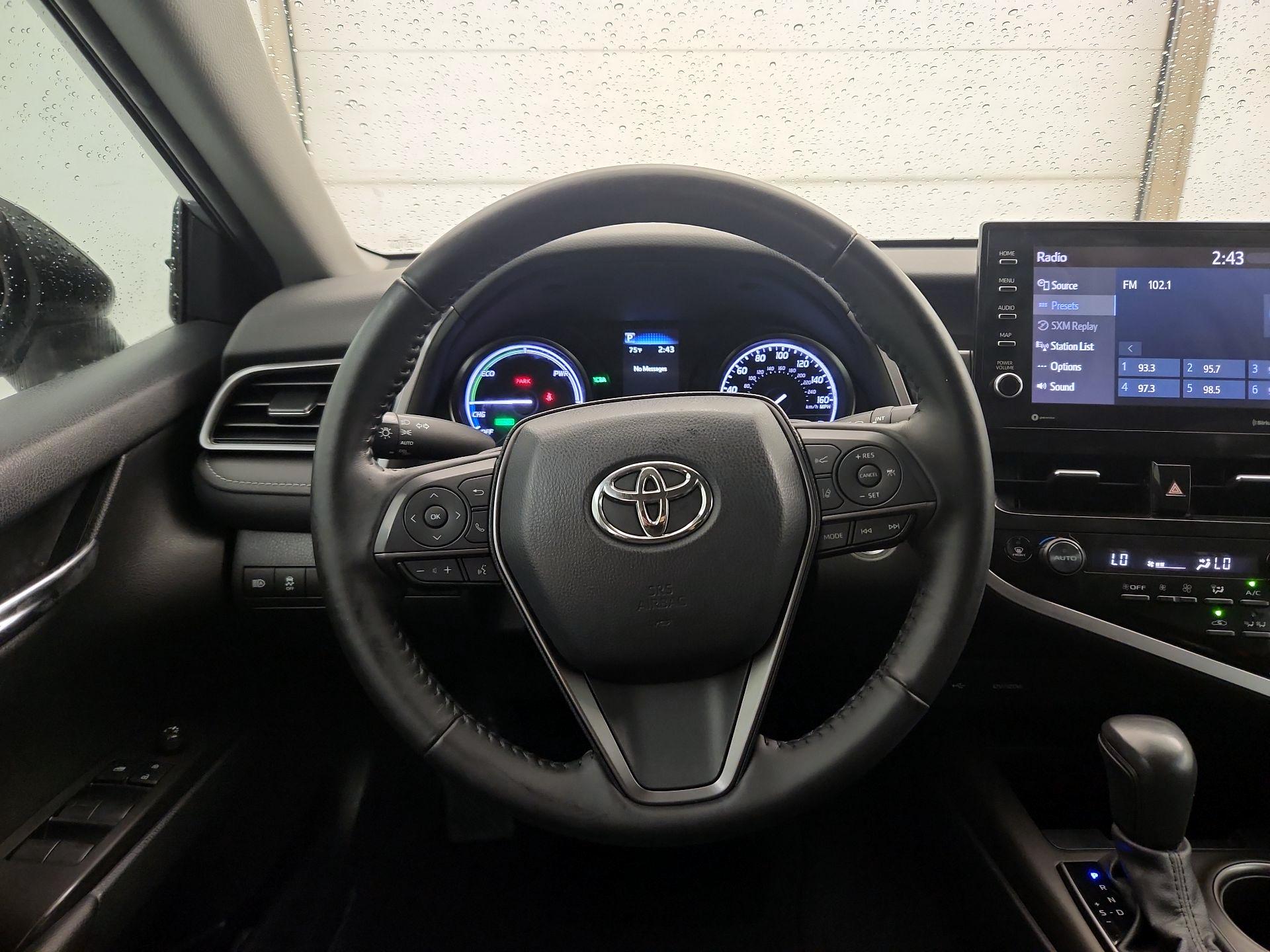 Thumbnail: 2022 Toyota Camry - 10