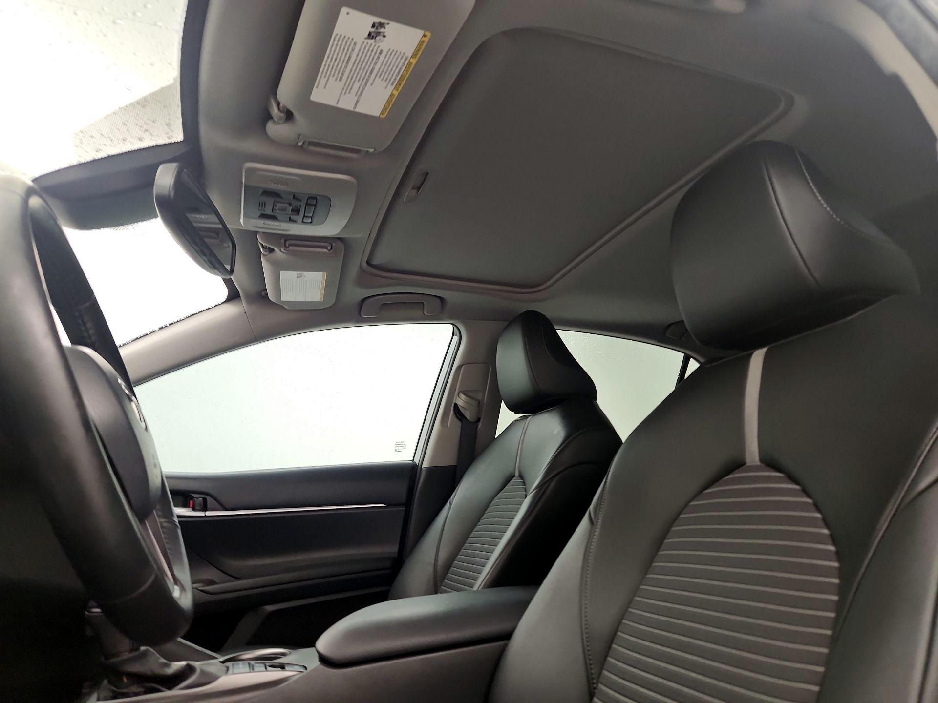 Thumbnail: 2022 Toyota Camry - 20