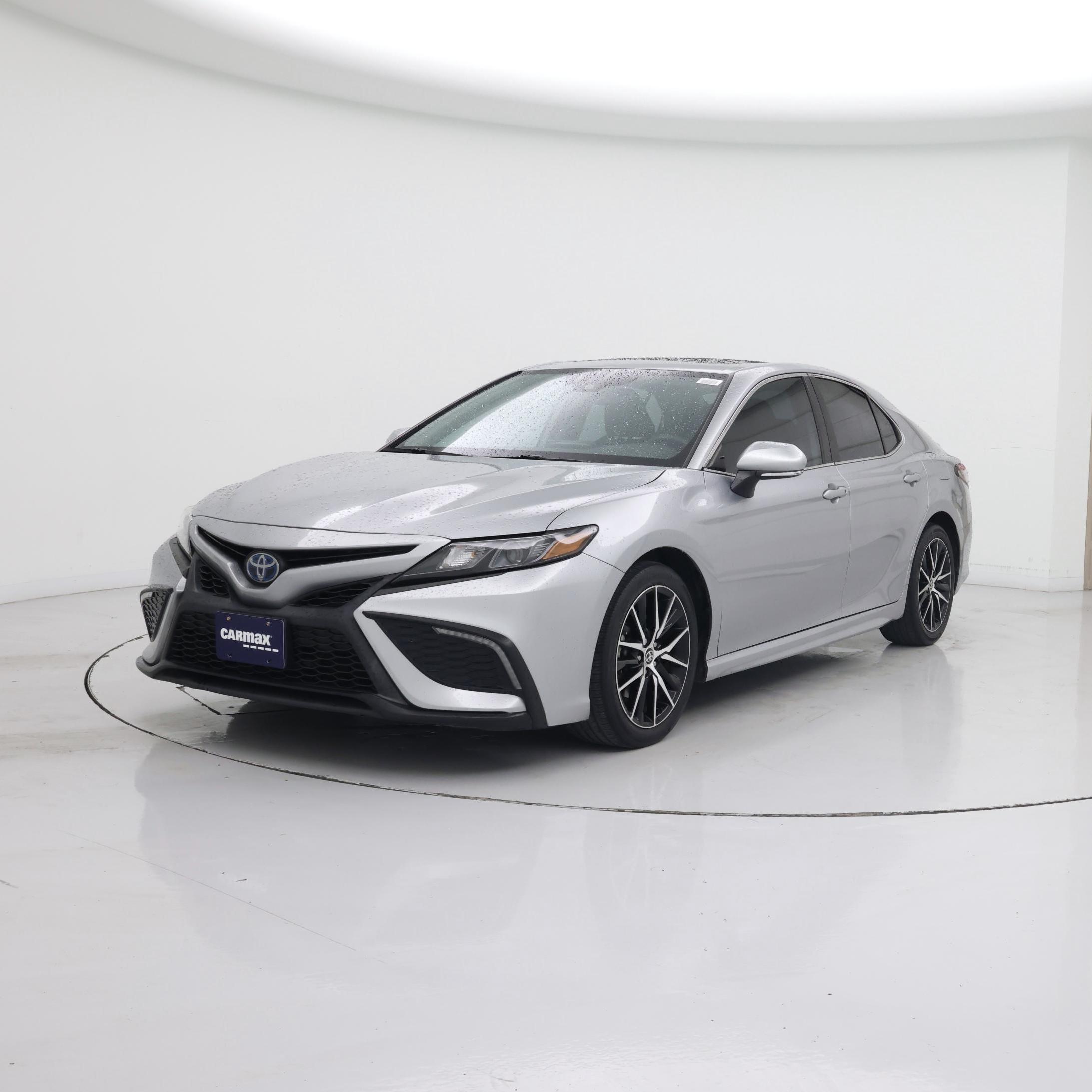 Thumbnail: 2022 Toyota Camry - 4