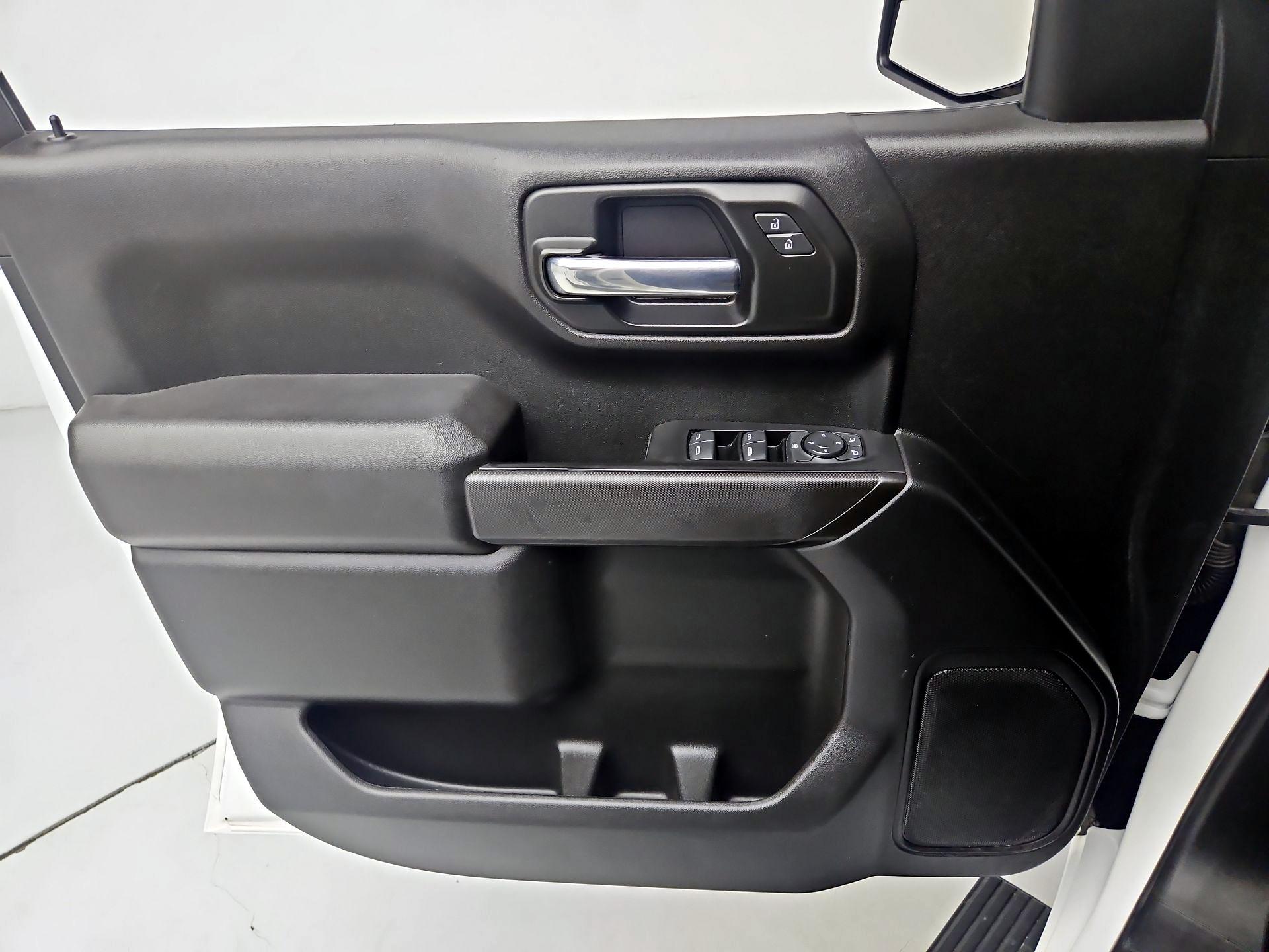 Thumbnail: 2023 GMC Sierra 1500 - 12