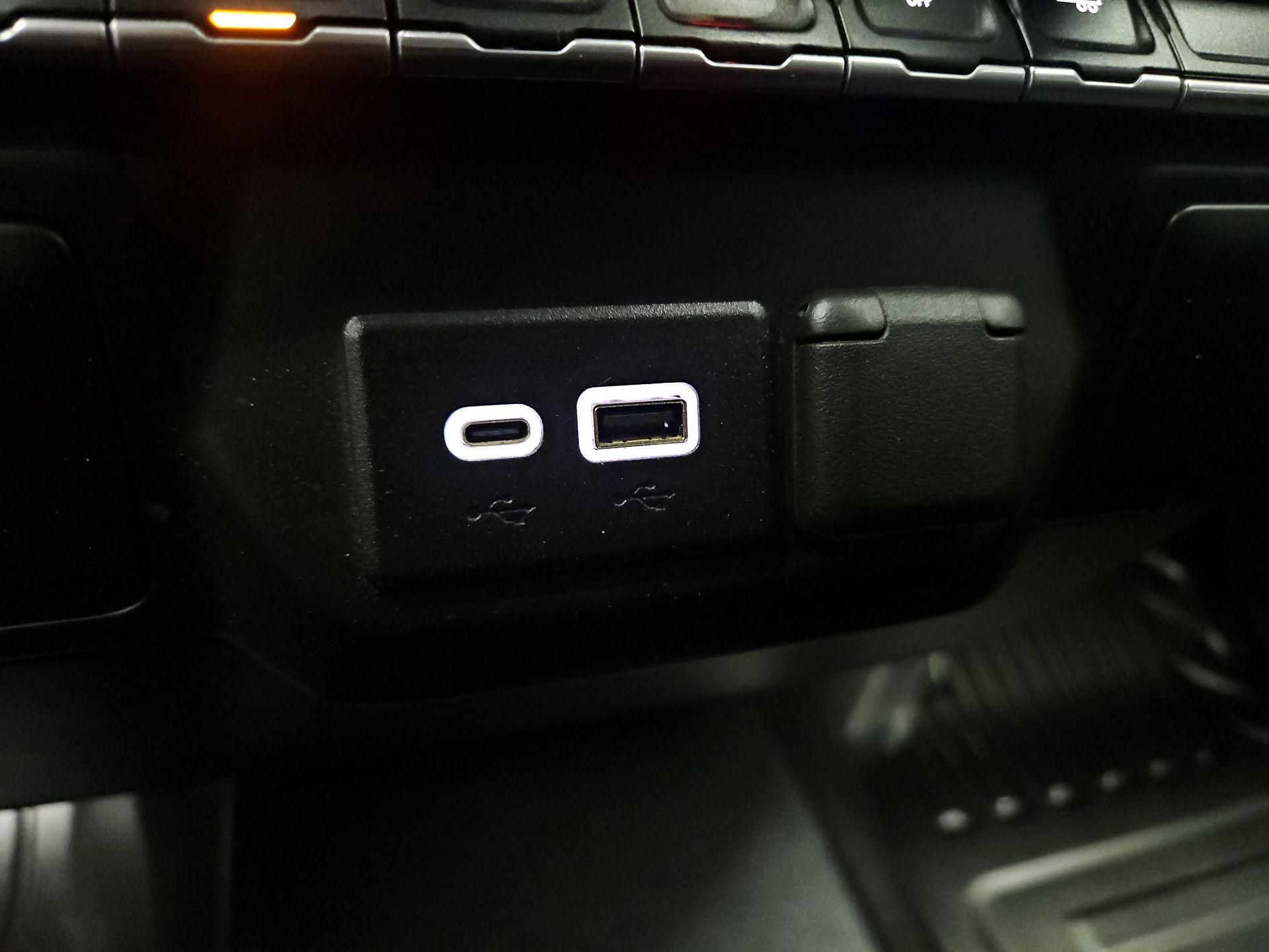 Thumbnail: 2023 GMC Sierra 1500 - 18