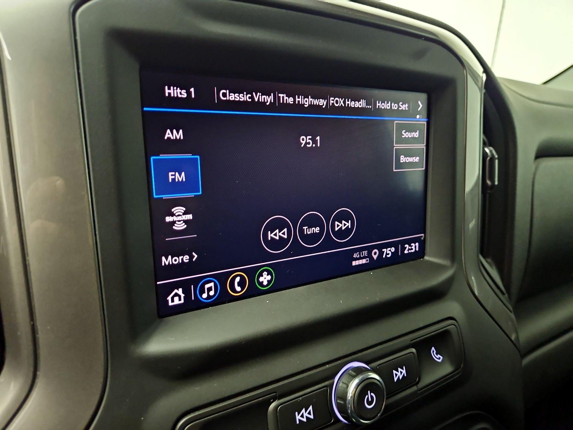 Thumbnail: 2022 Chevrolet Silverado 1500 - 15