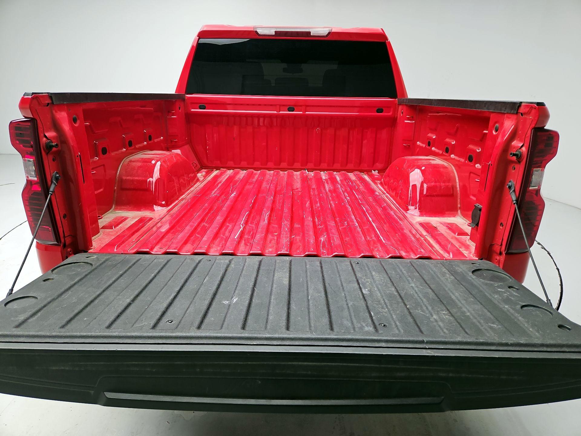 Thumbnail: 2022 Chevrolet Silverado 1500 - 20