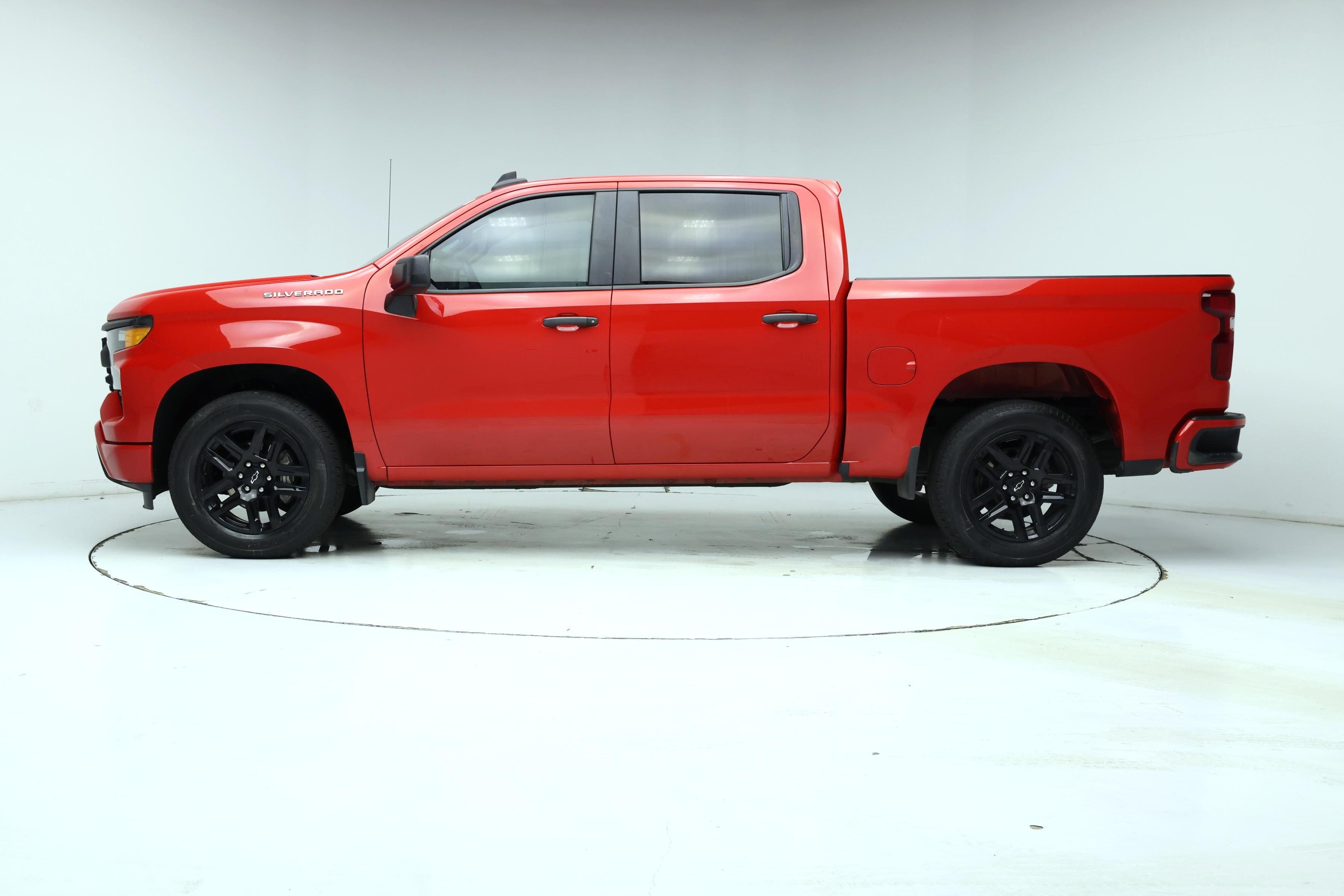 Thumbnail: 2022 Chevrolet Silverado 1500 - 3