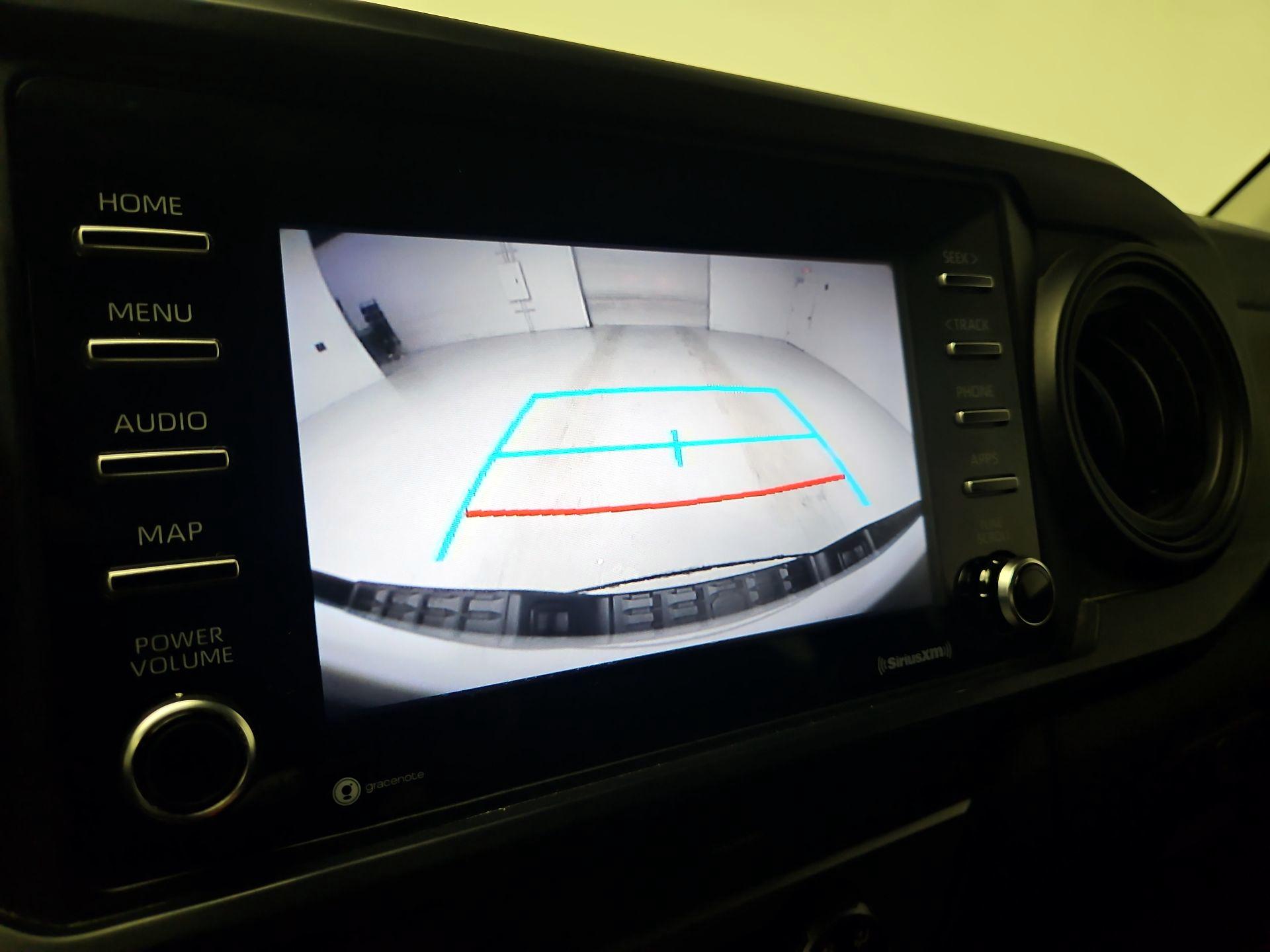 Thumbnail: 2021 Toyota Tacoma - 14