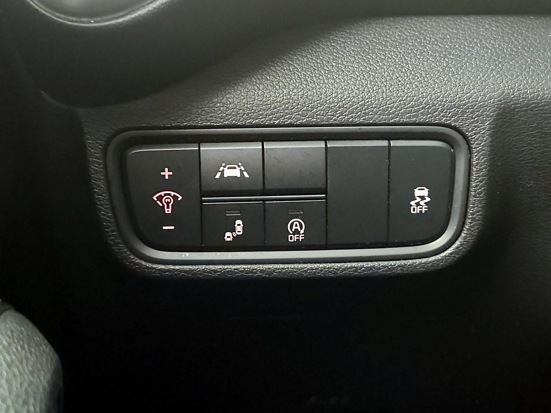 Thumbnail: 2022 Kia Soul - 13