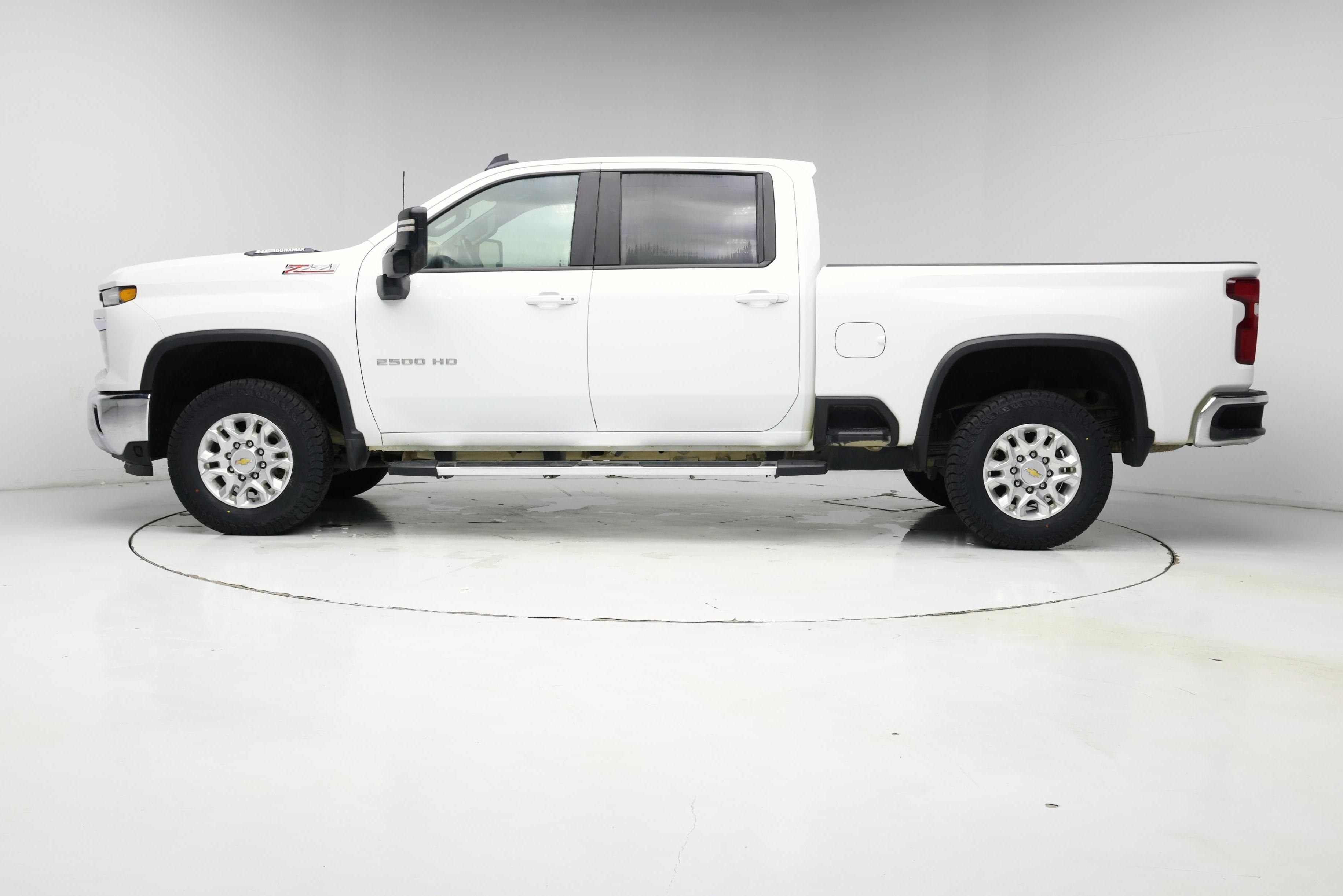 Thumbnail: 2024 Chevrolet Silverado 2500 - 3