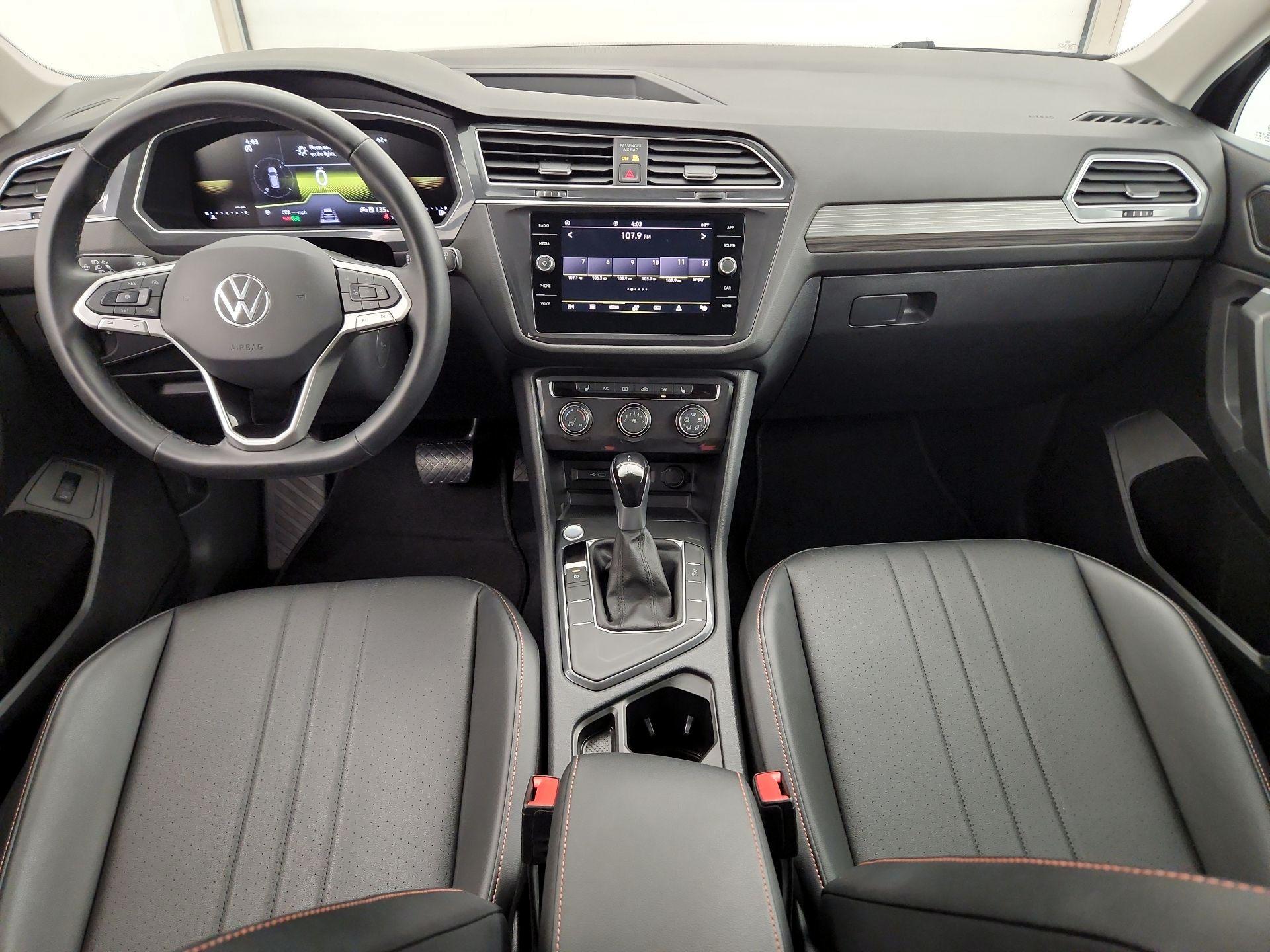 Thumbnail: 2024 Volkswagen Tiguan - 9