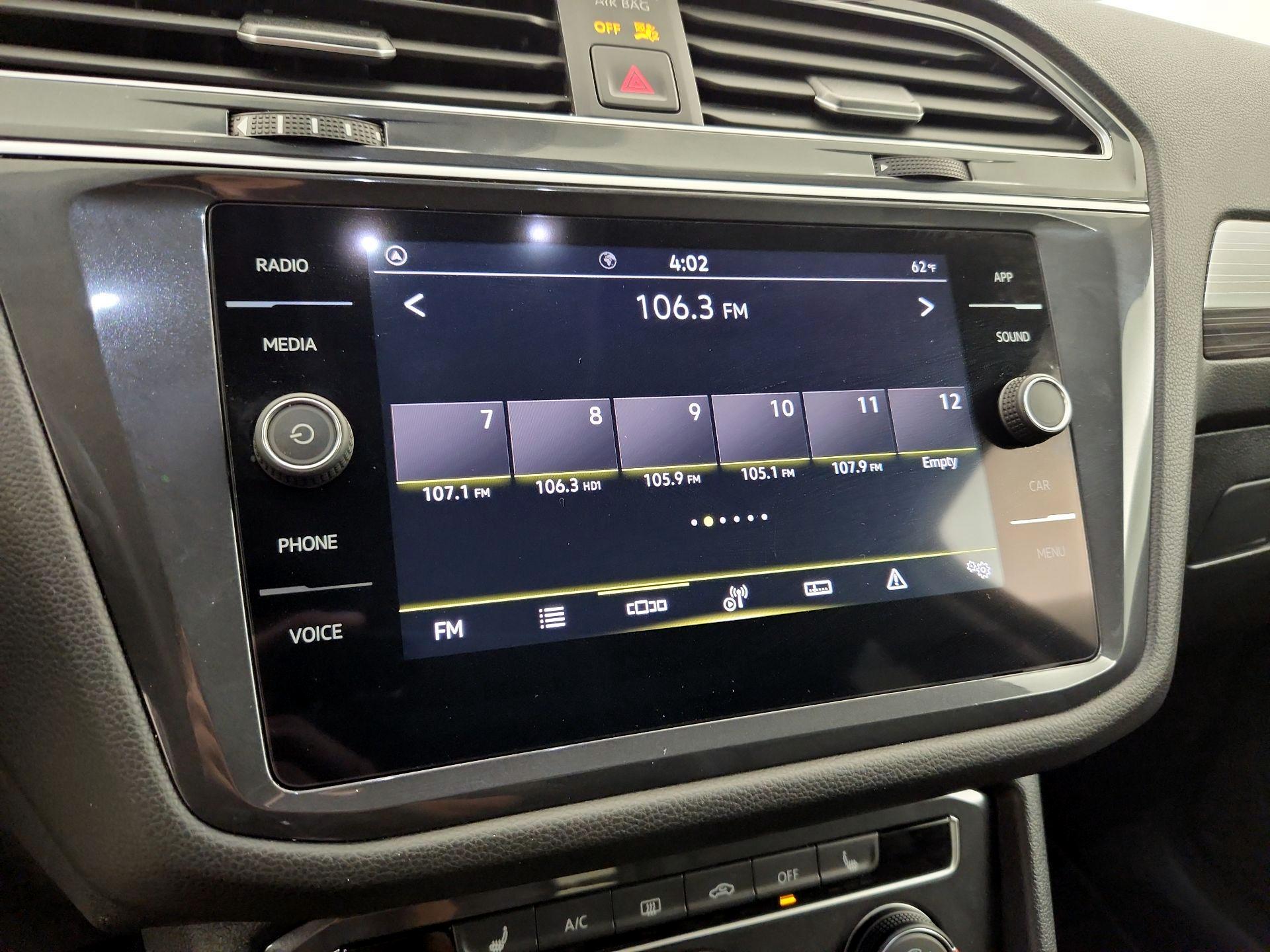 Thumbnail: 2024 Volkswagen Tiguan - 15