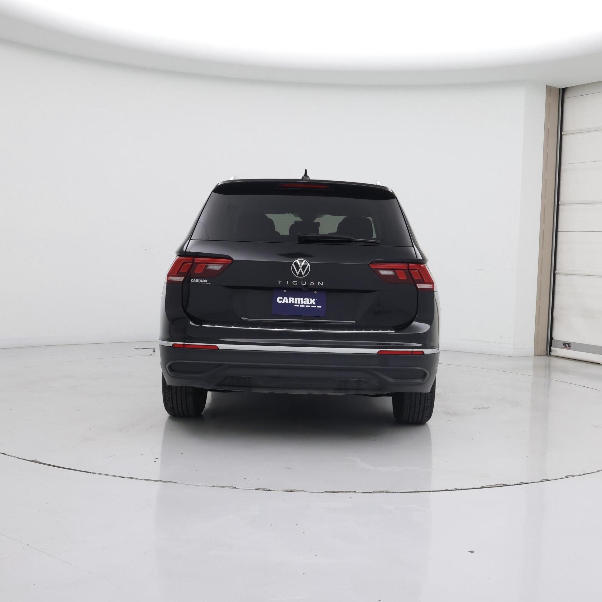 Thumbnail: 2024 Volkswagen Tiguan - 6