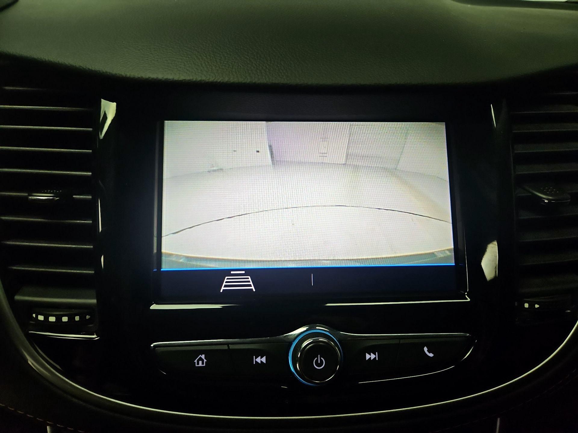 Thumbnail: 2022 Chevrolet Trax - 13