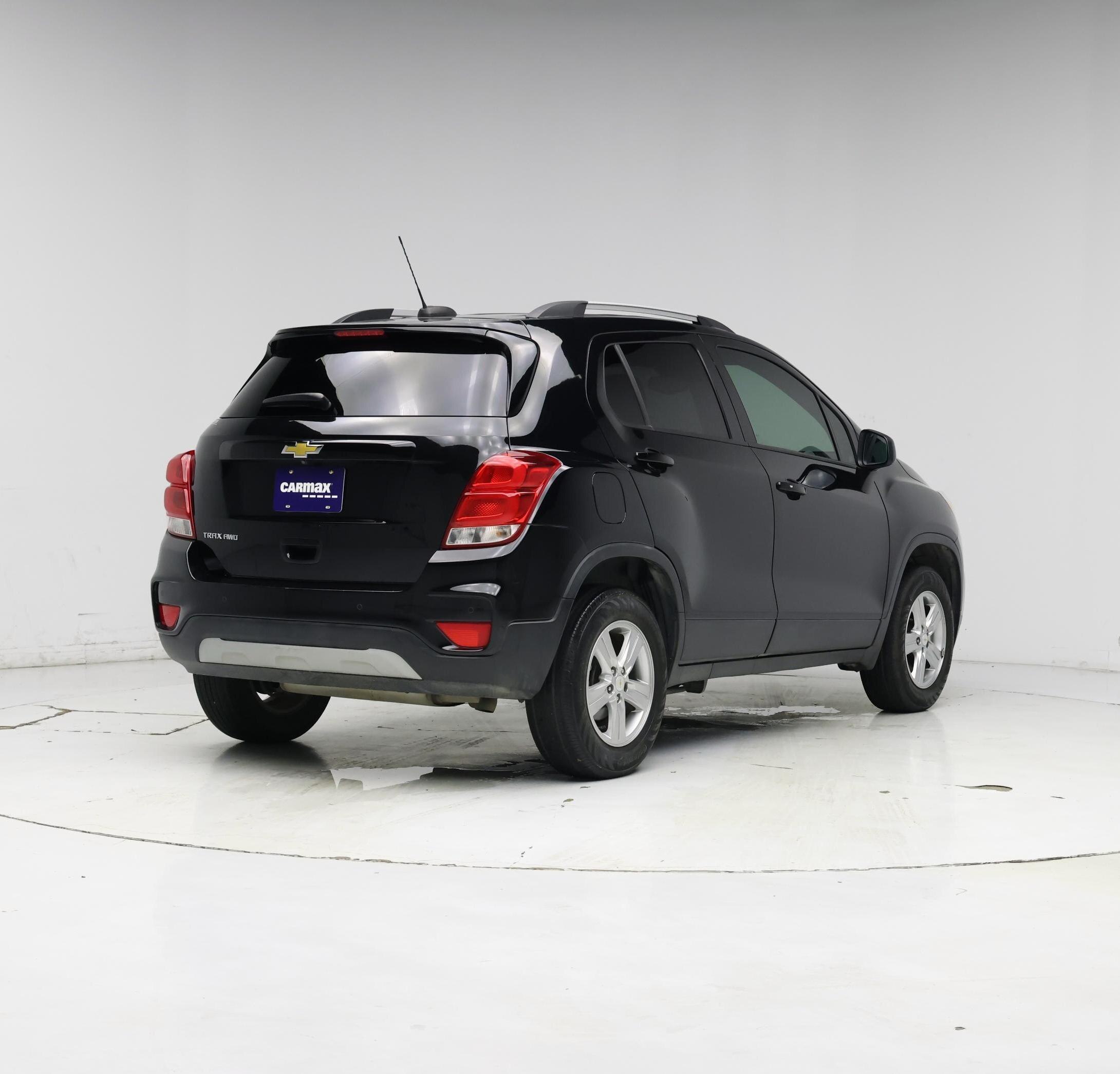 Thumbnail: 2022 Chevrolet Trax - 8