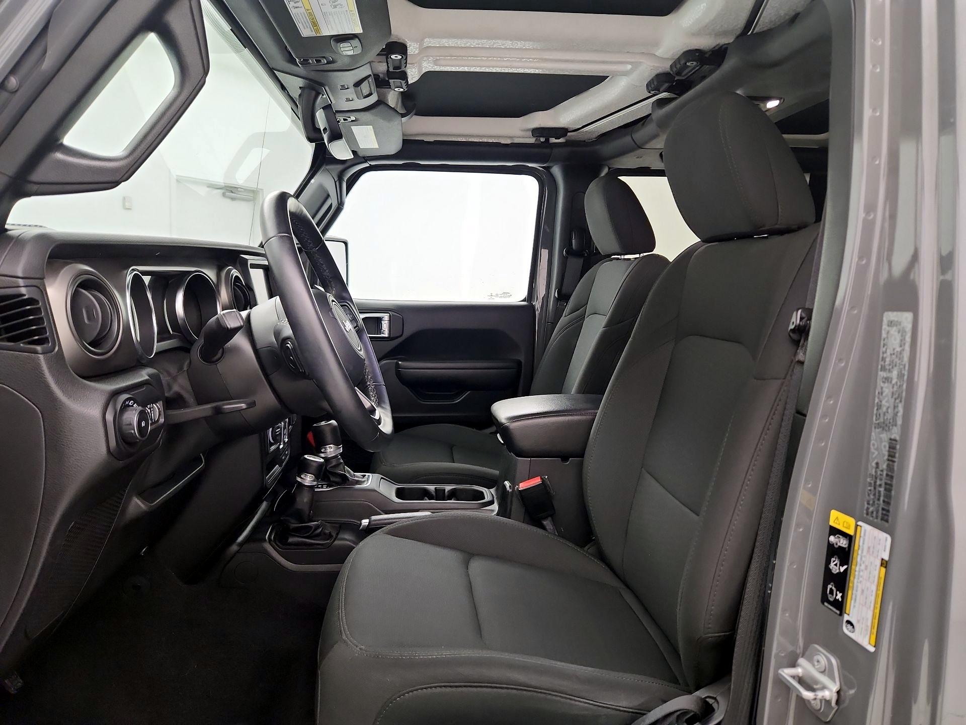 Thumbnail: 2021 Jeep Wrangler - 11