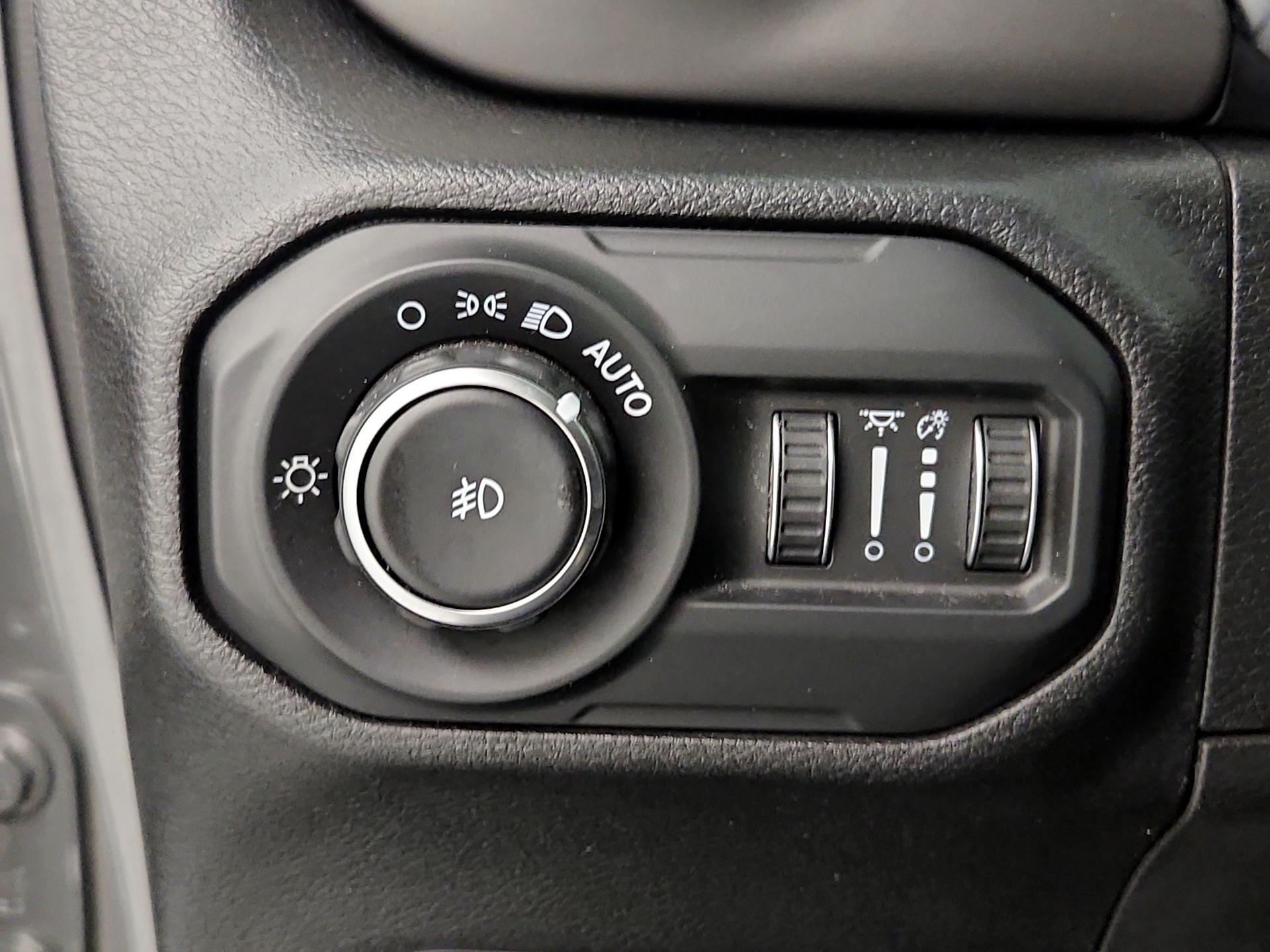 Thumbnail: 2021 Jeep Wrangler - 13