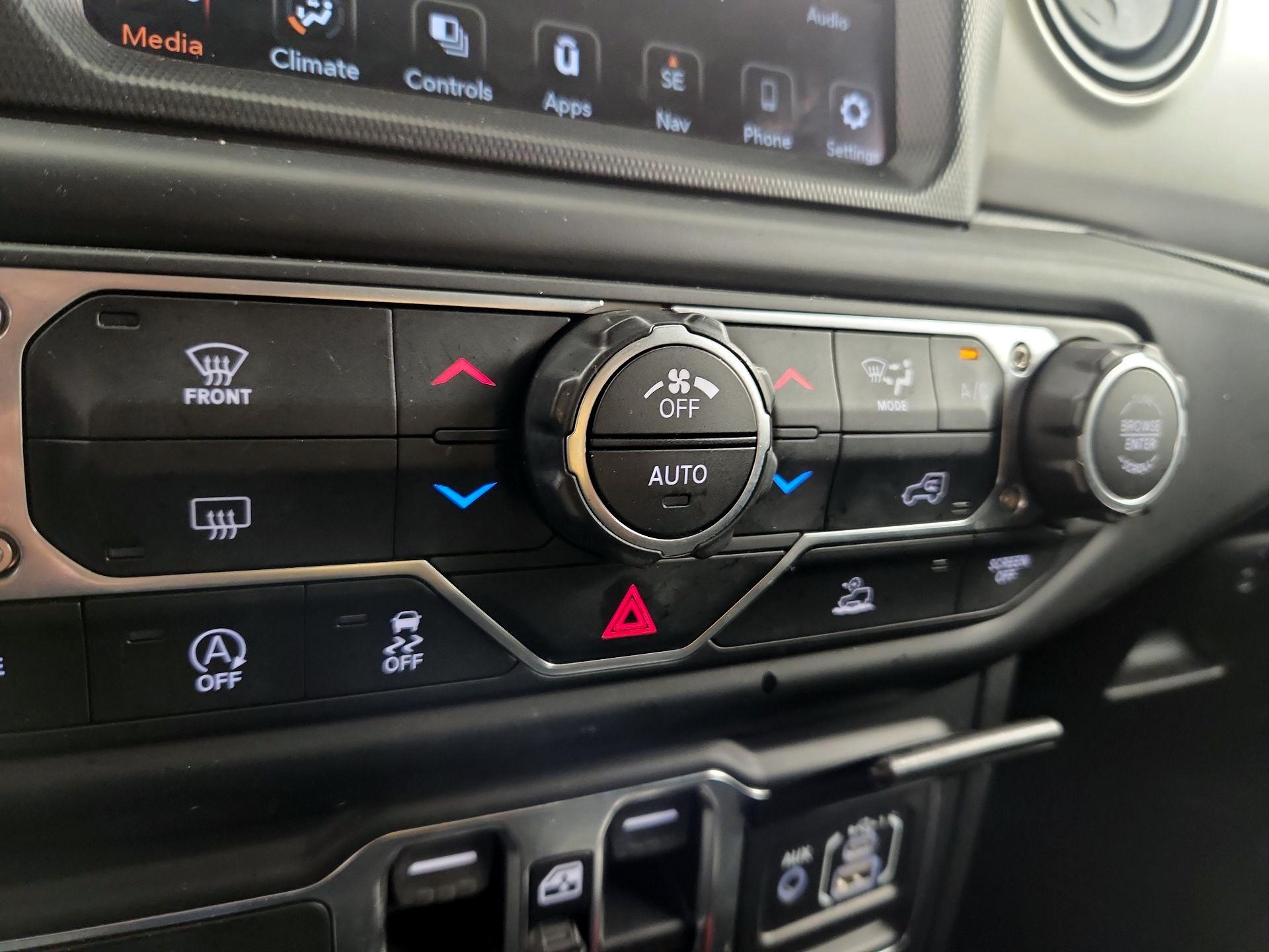 Thumbnail: 2021 Jeep Wrangler - 17