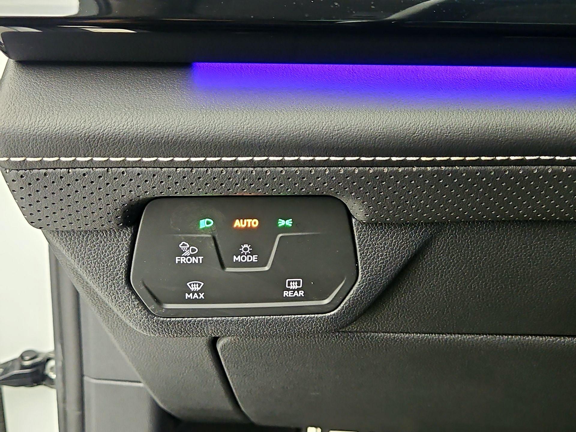 Thumbnail: 2024 Volkswagen Atlas - 13