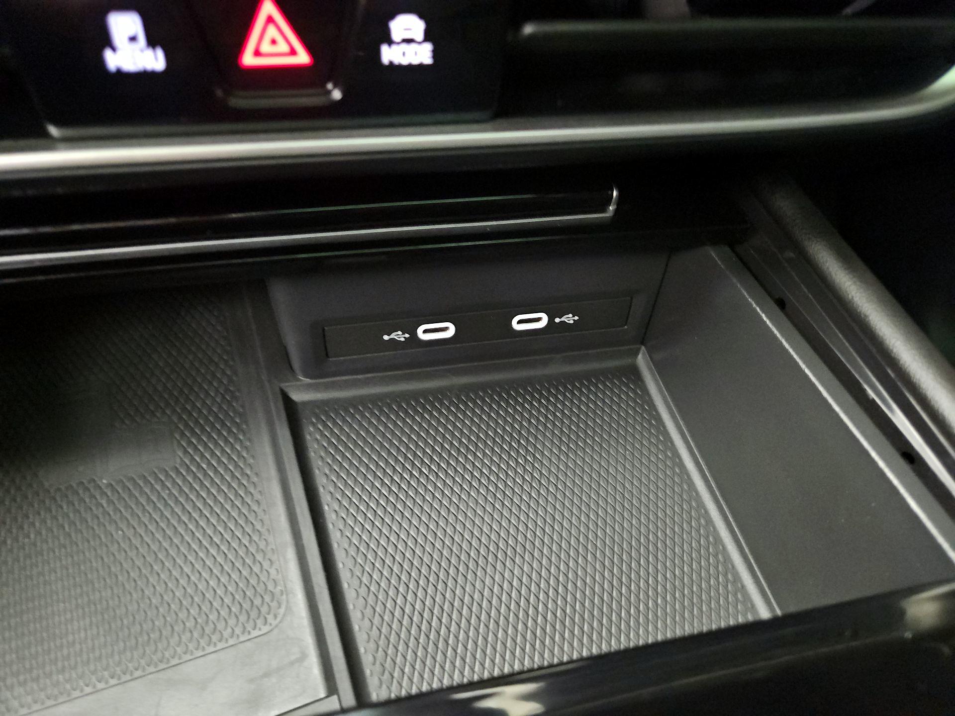 Thumbnail: 2024 Volkswagen Atlas - 19