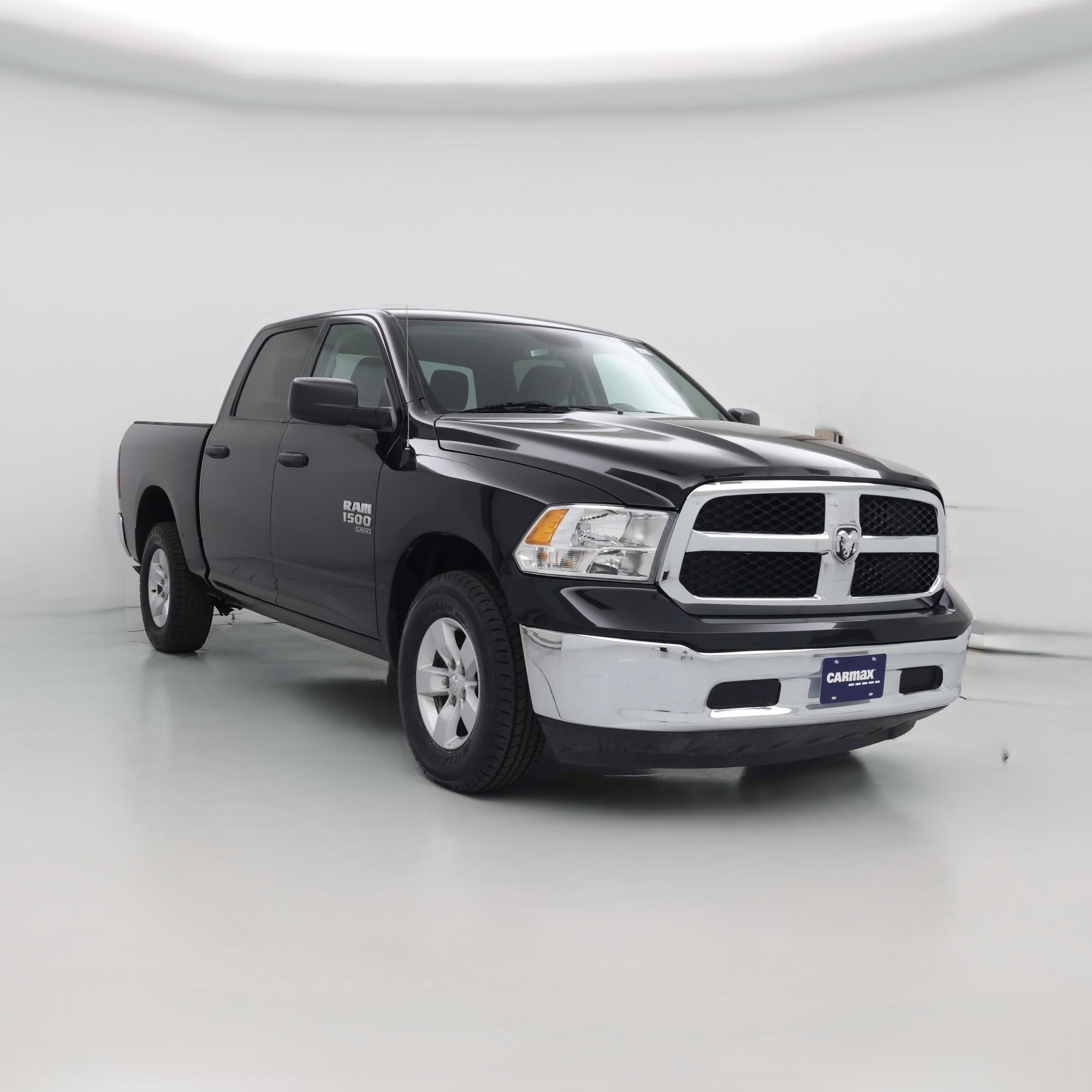Thumbnail: 2022 RAM 1500 Classic - 1