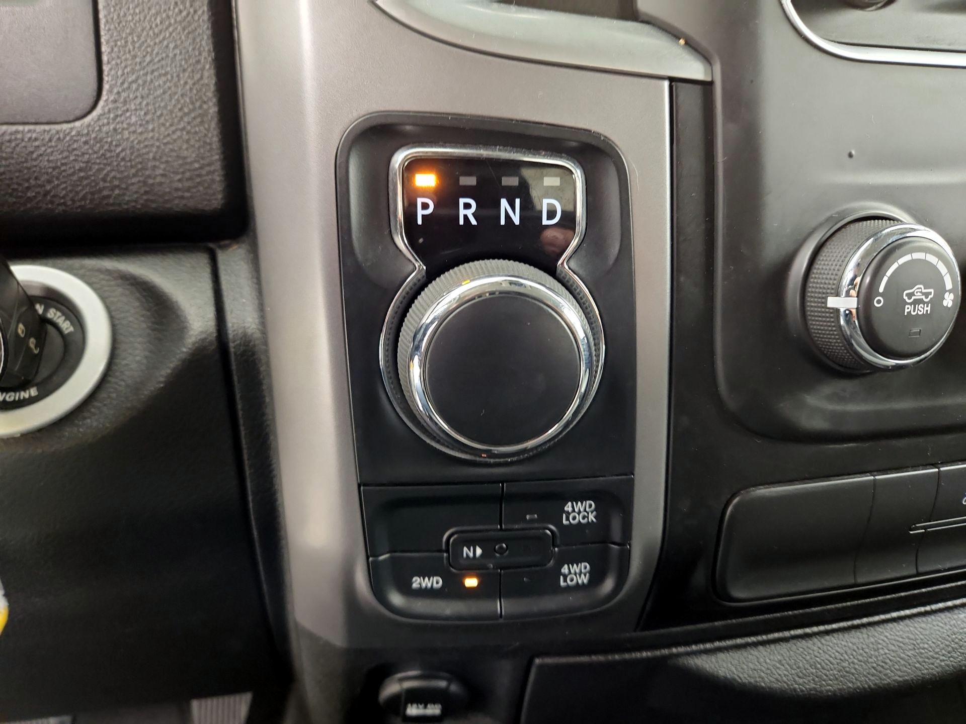 Thumbnail: 2022 RAM 1500 Classic - 17