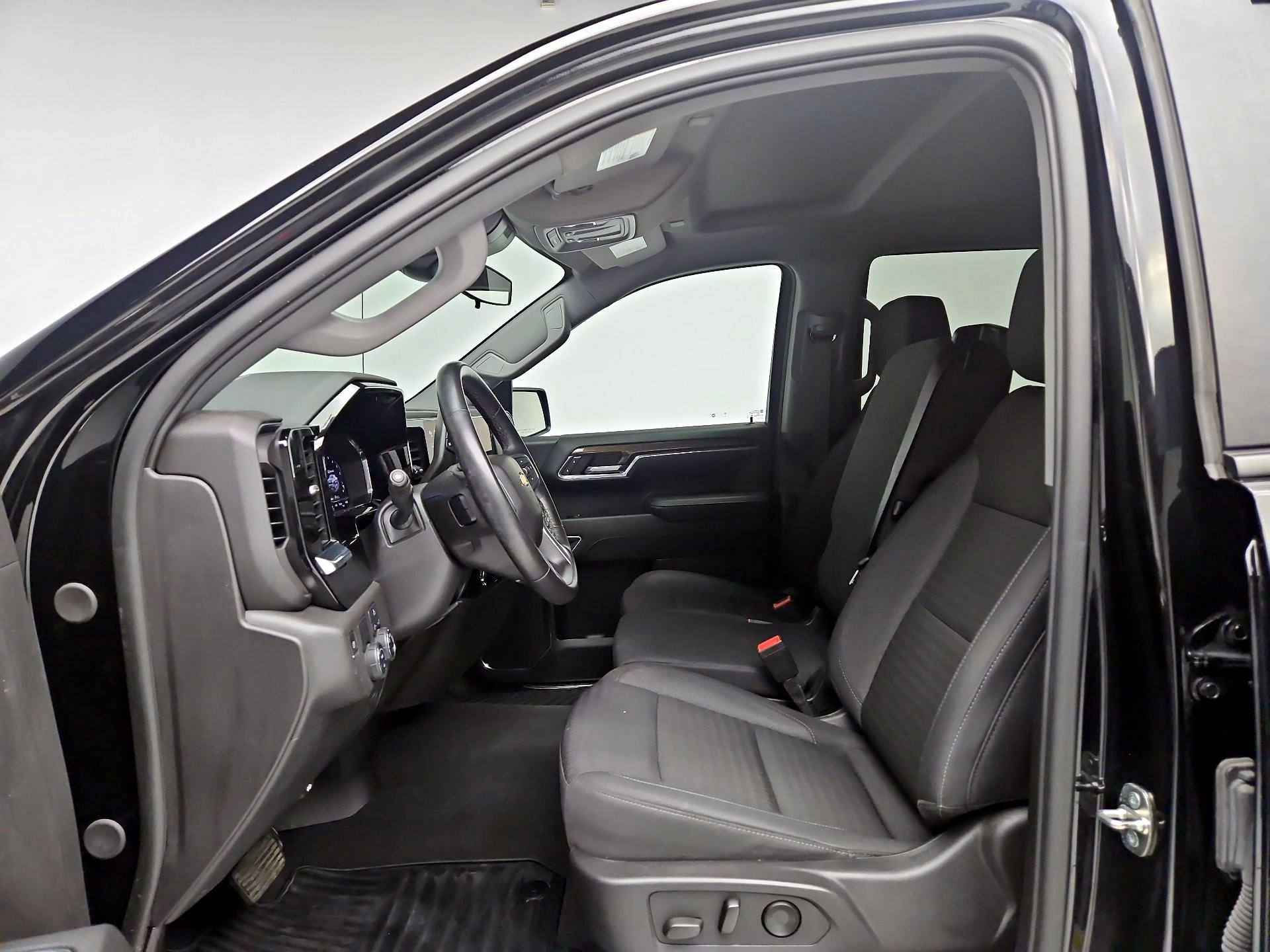 Thumbnail: 2024 Chevrolet Silverado 1500 - 11