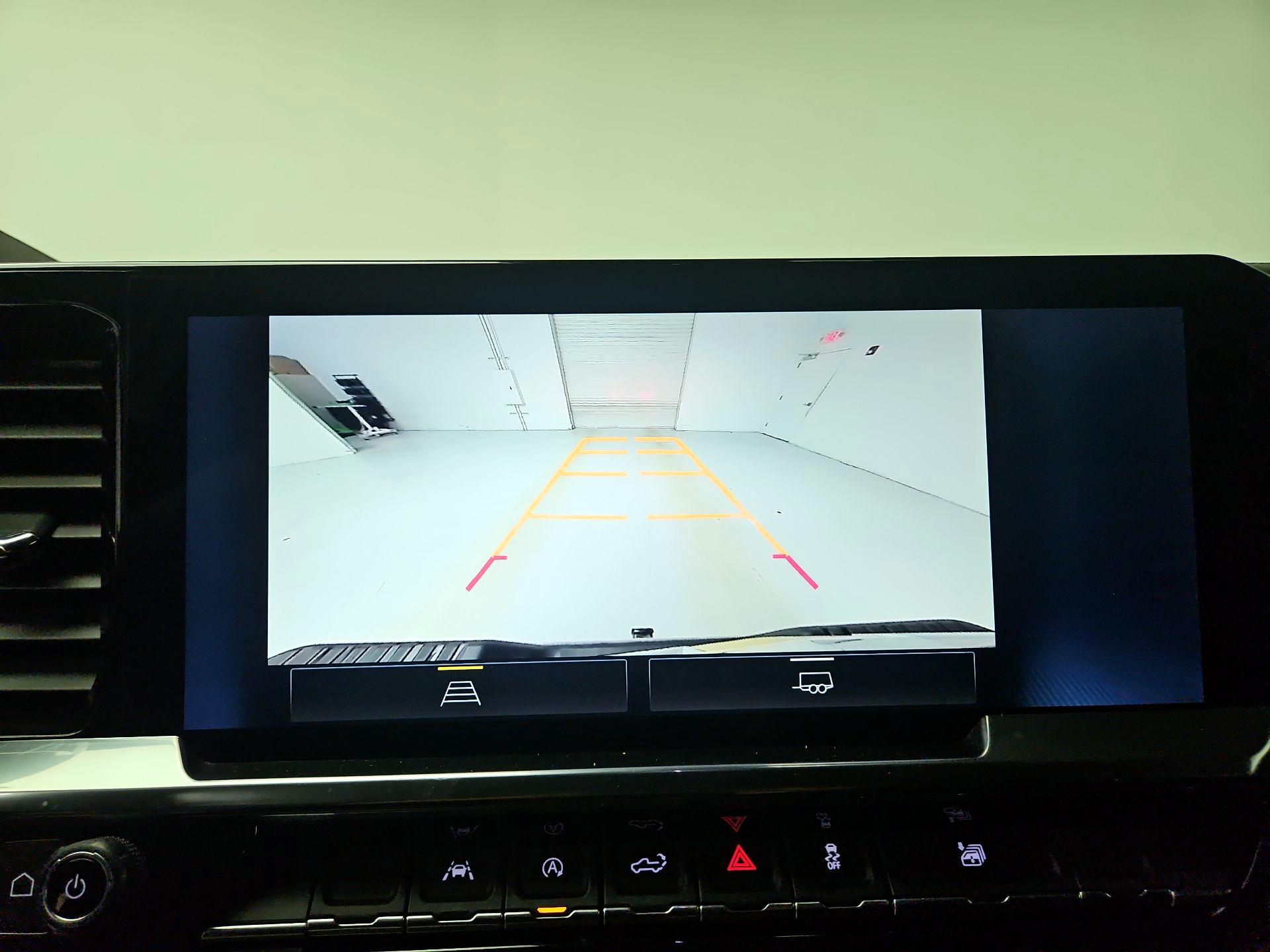 Thumbnail: 2024 Chevrolet Silverado 1500 - 14