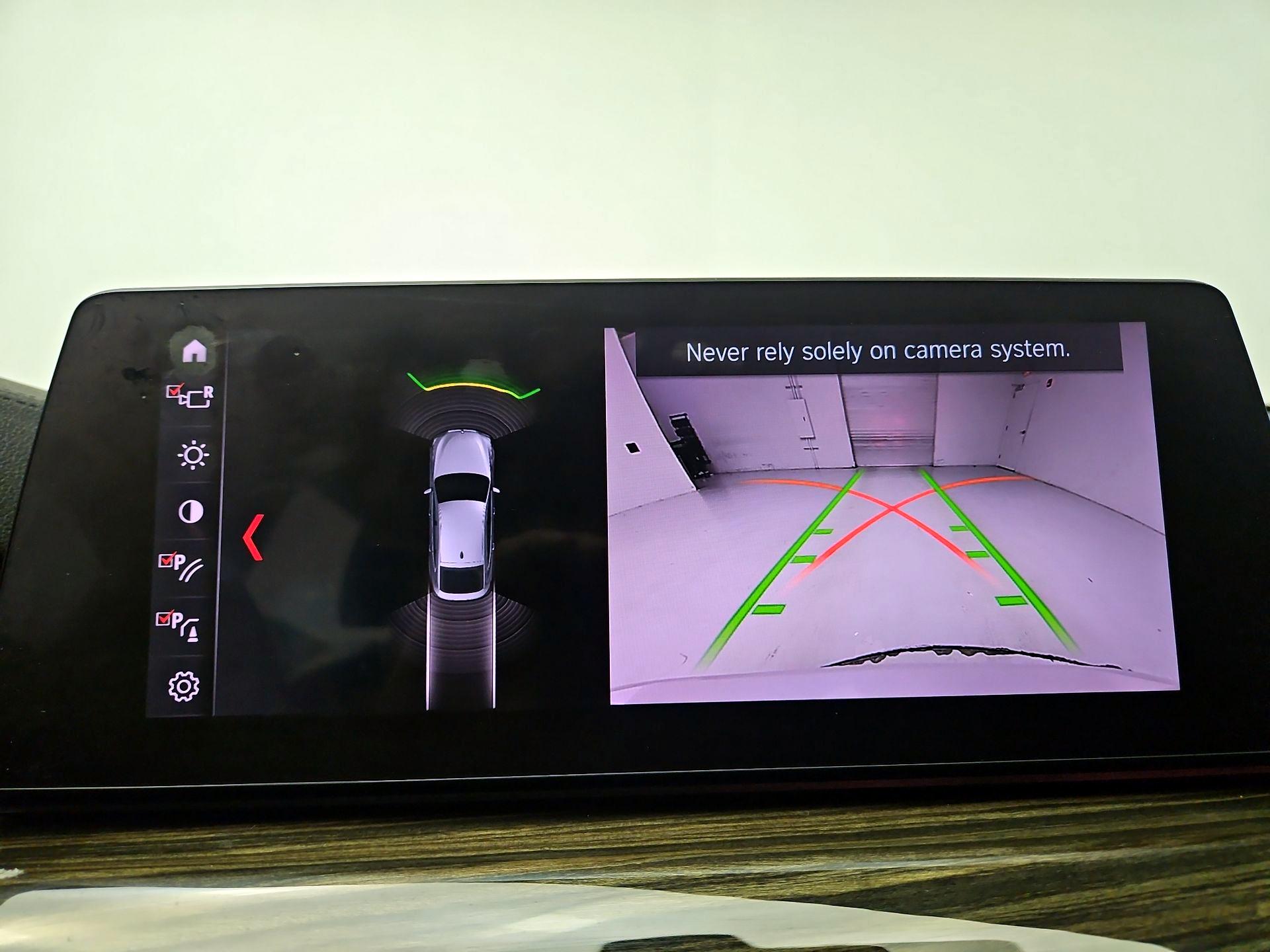 Thumbnail: 2019 BMW 6 Series - 15