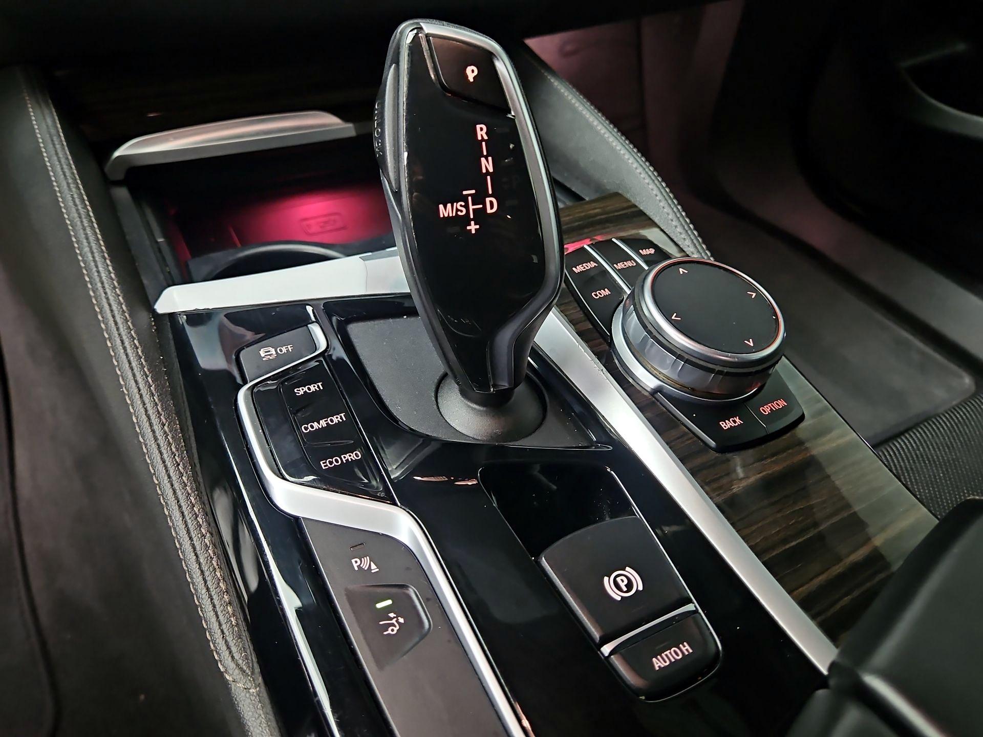 Thumbnail: 2019 BMW 6 Series - 18