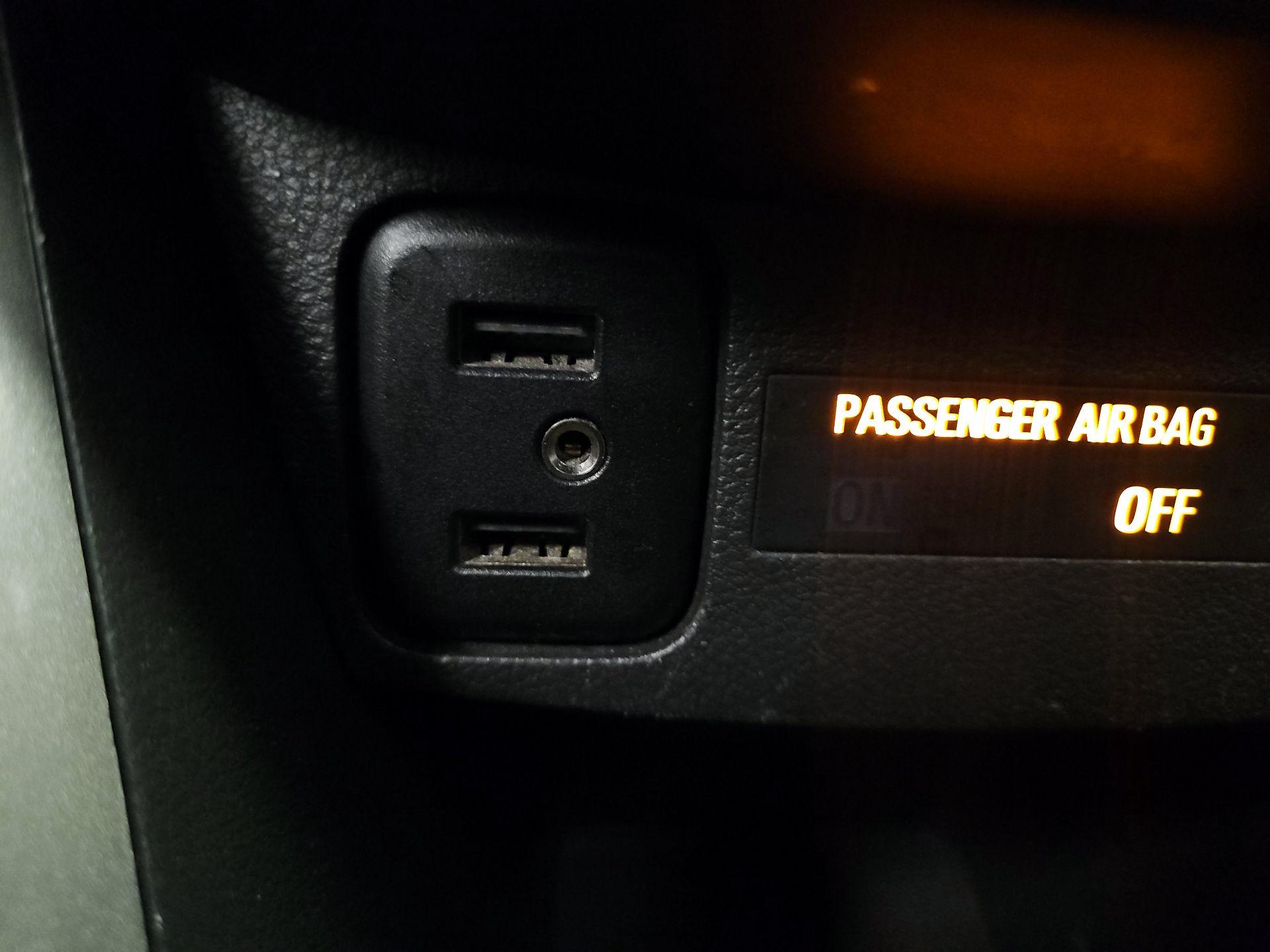 Thumbnail: 2022 Chevrolet Trax - 18