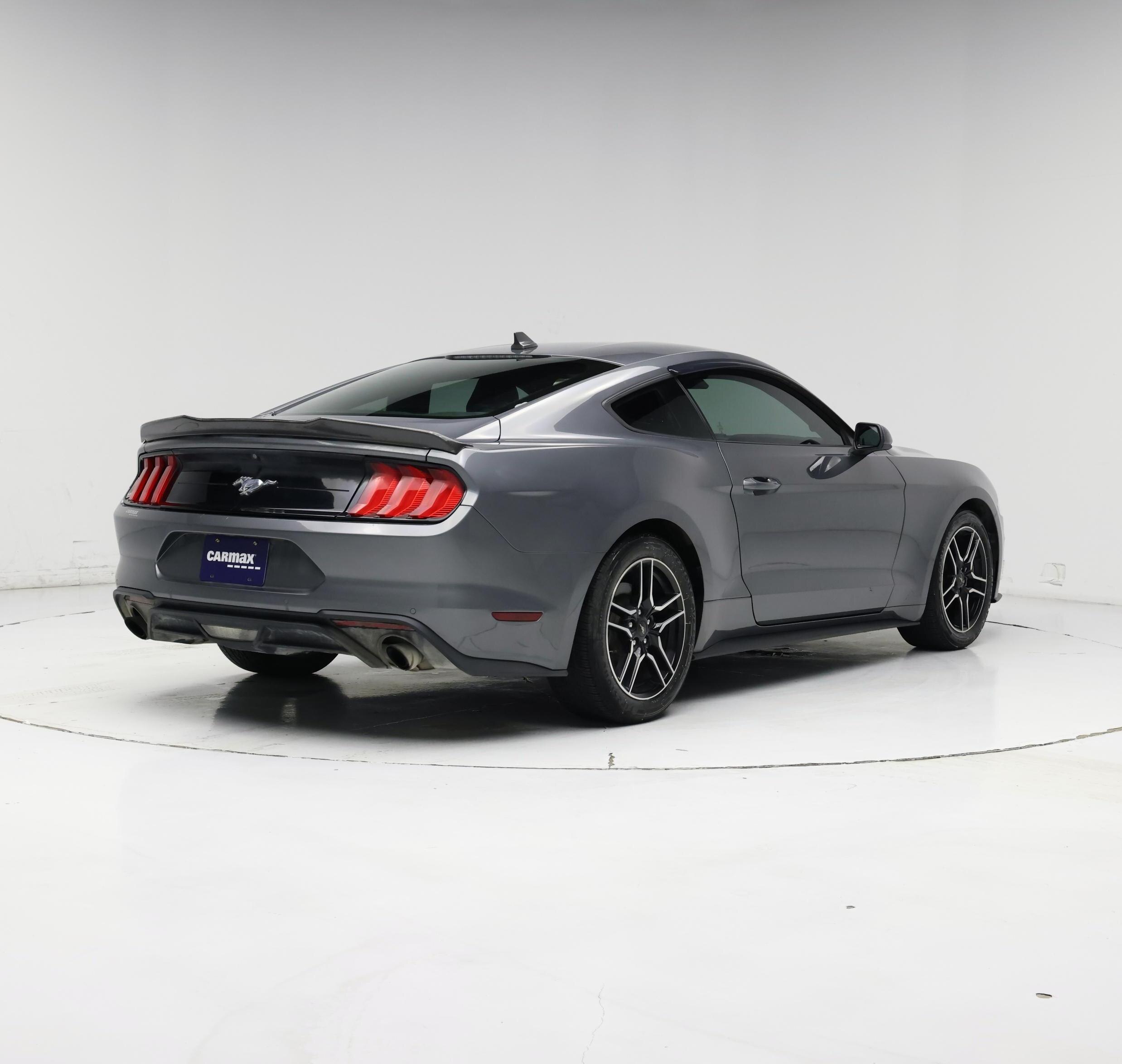 Thumbnail: 2022 Ford Mustang - 8