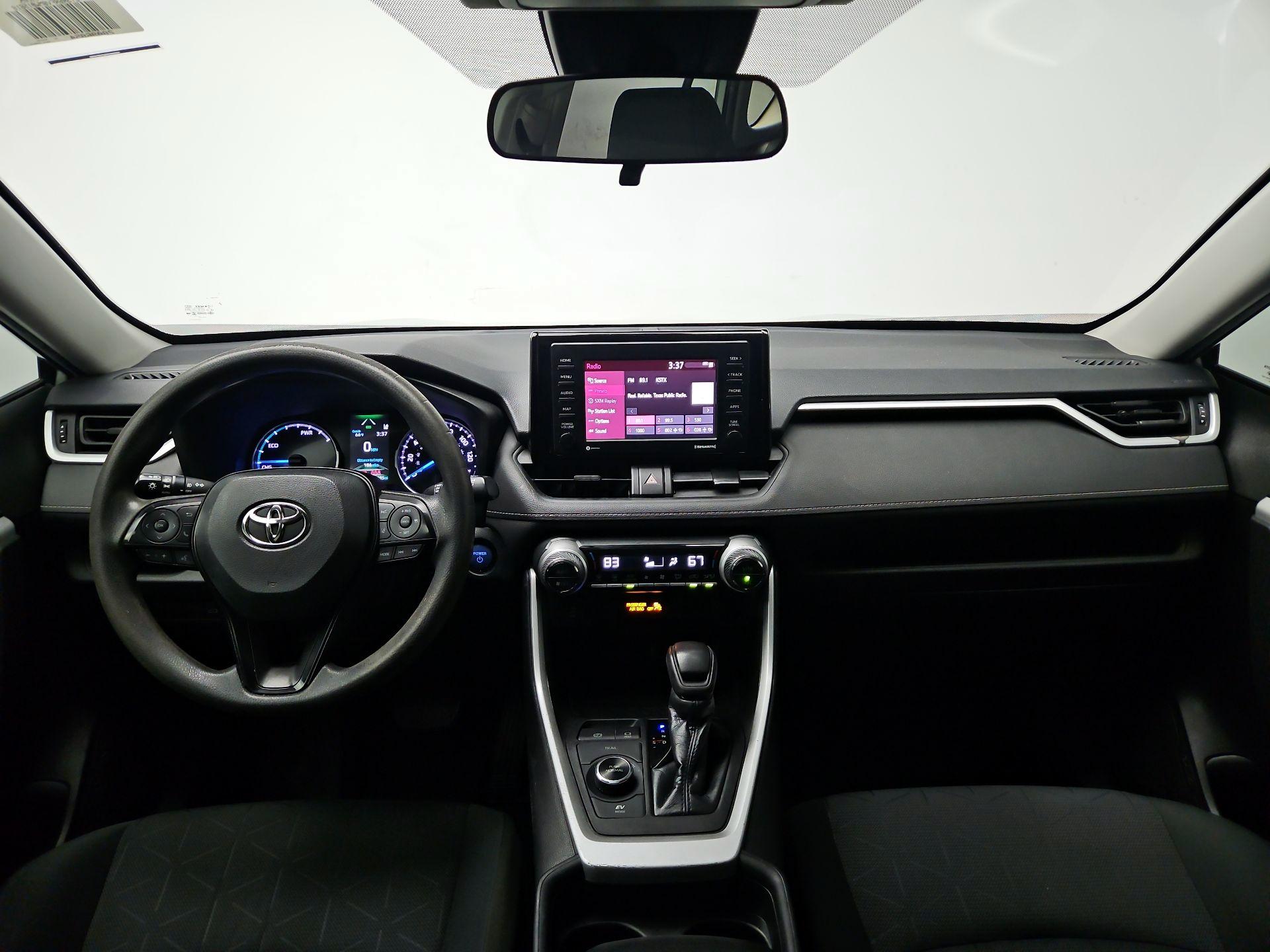 Thumbnail: 2021 Toyota RAV4 - 9