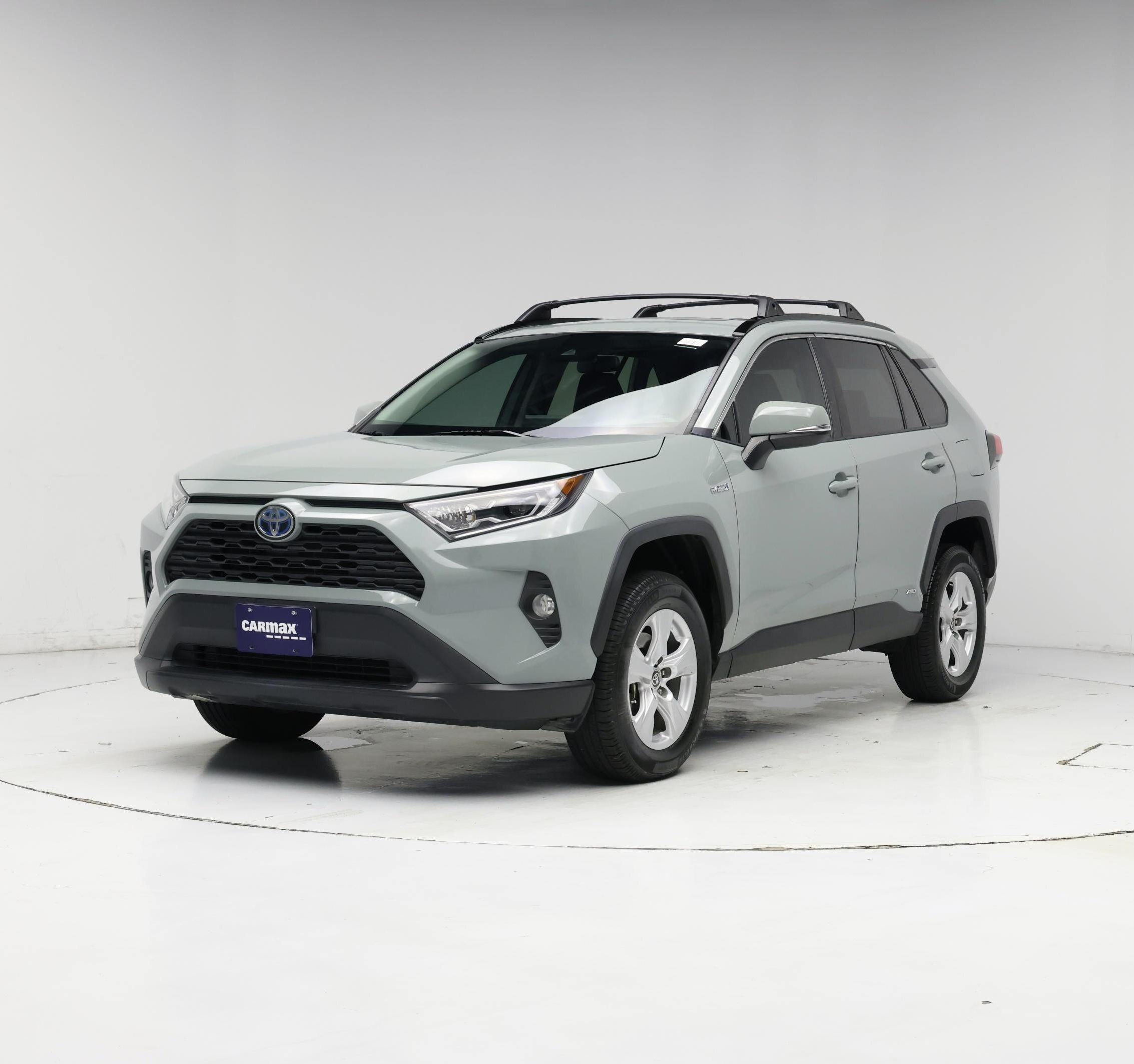 Thumbnail: 2021 Toyota RAV4 - 4
