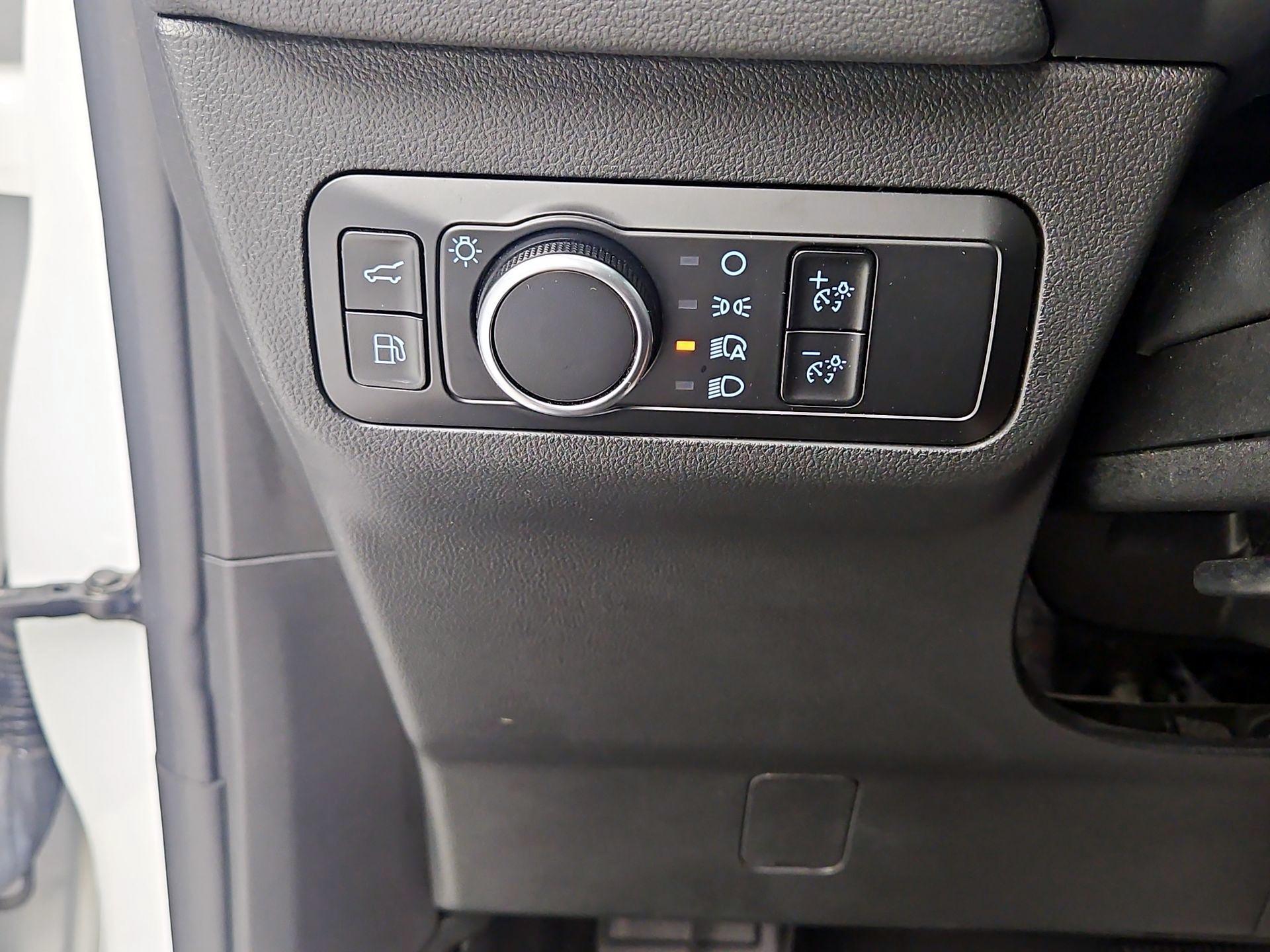 Thumbnail: 2023 Ford Escape - 13