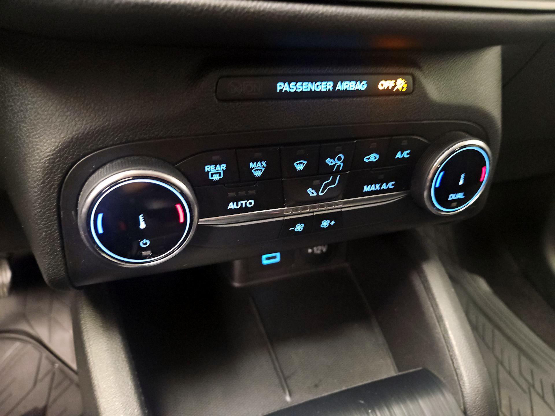 Thumbnail: 2023 Ford Escape - 16