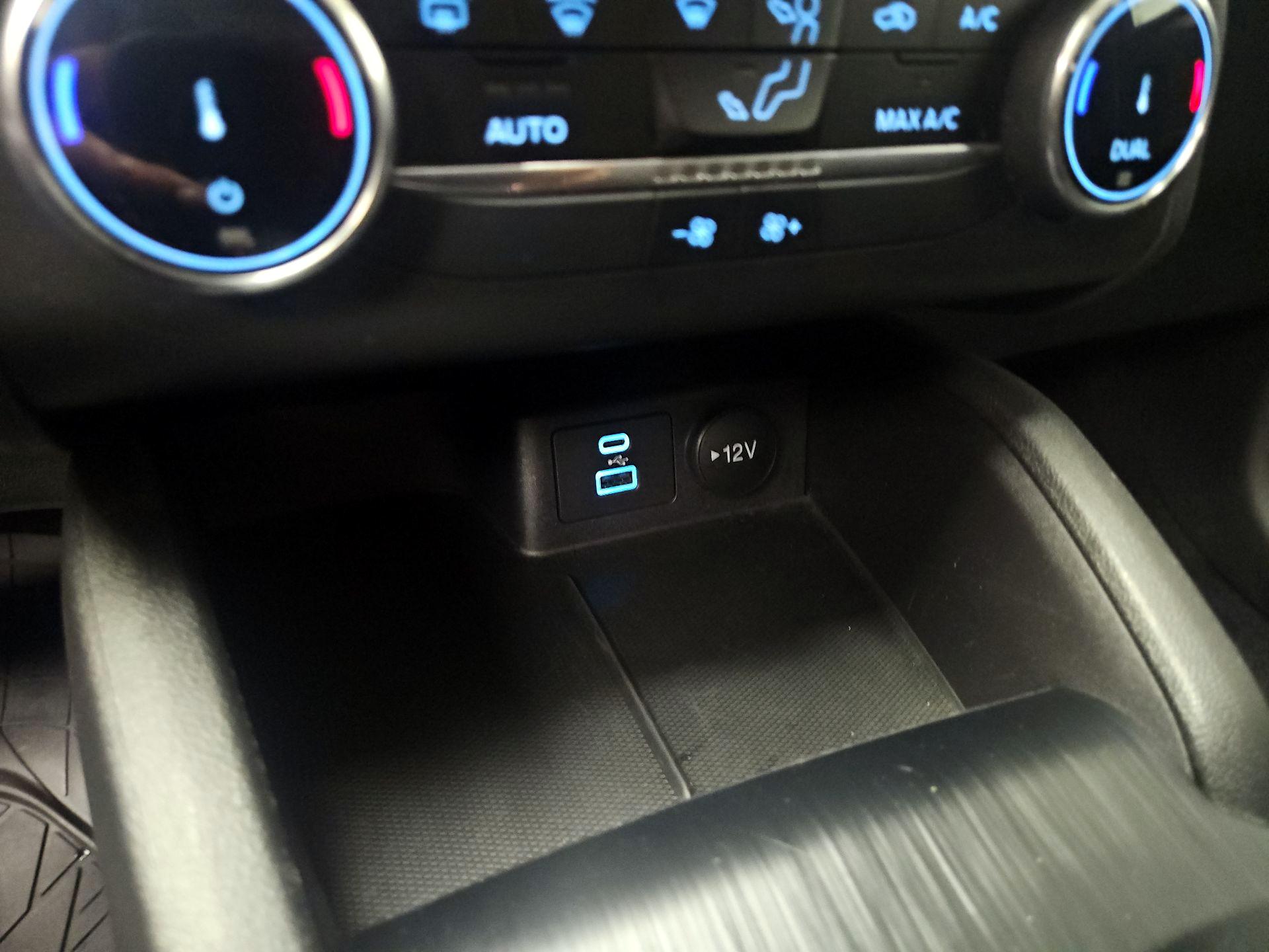 Thumbnail: 2023 Ford Escape - 18