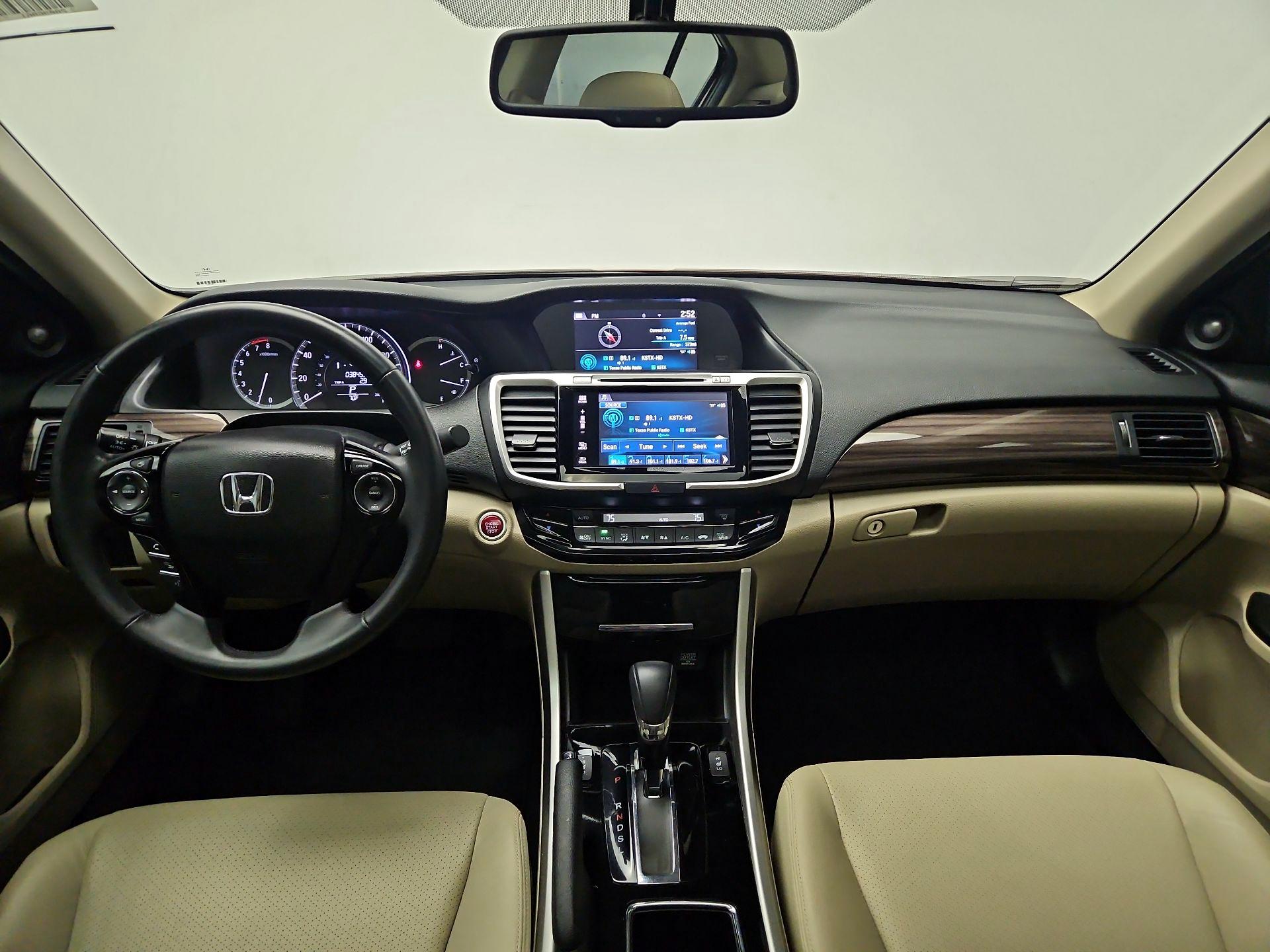 Thumbnail: 2017 Honda Accord - 9