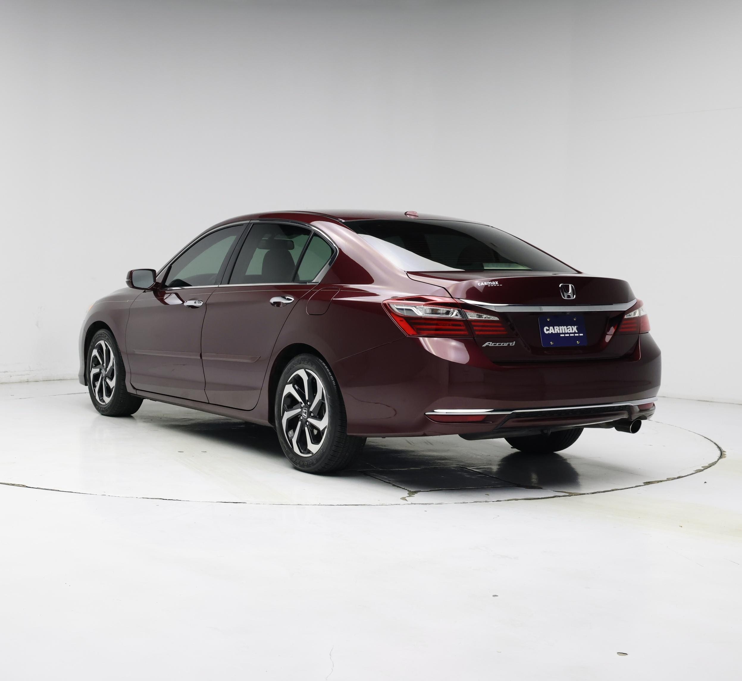 Thumbnail: 2017 Honda Accord - 2