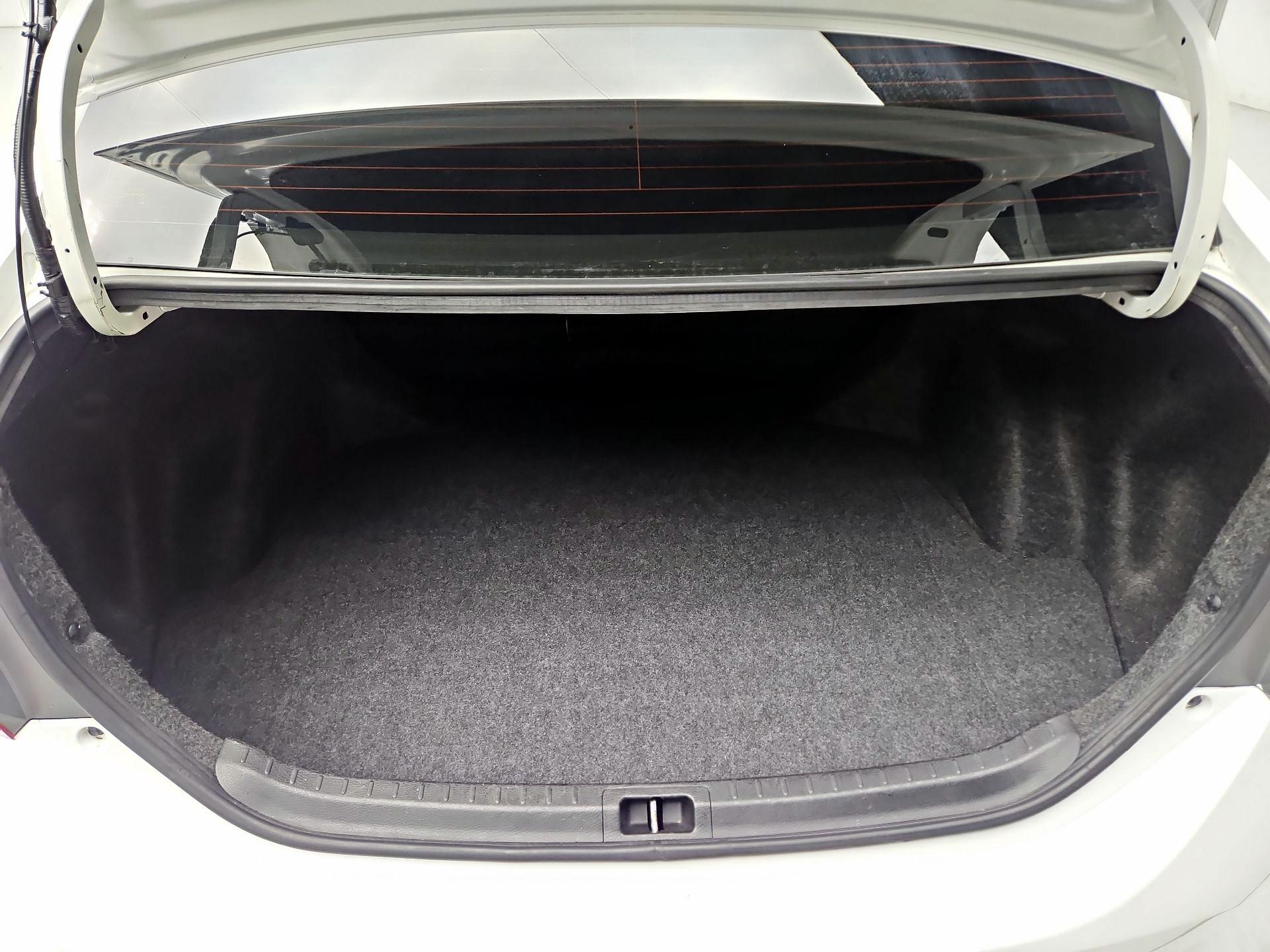 Thumbnail: 2017 Toyota Corolla - 20