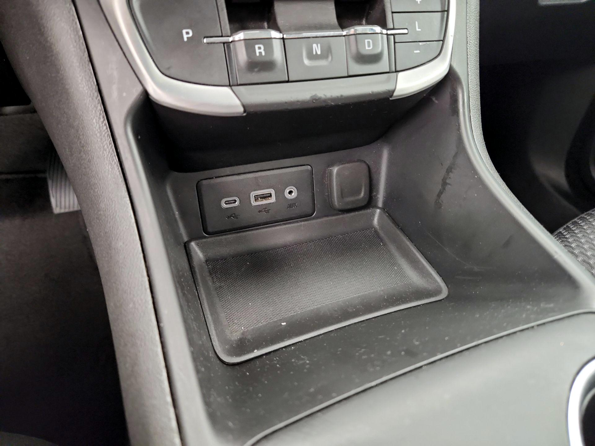 Thumbnail: 2023 GMC Terrain - 18