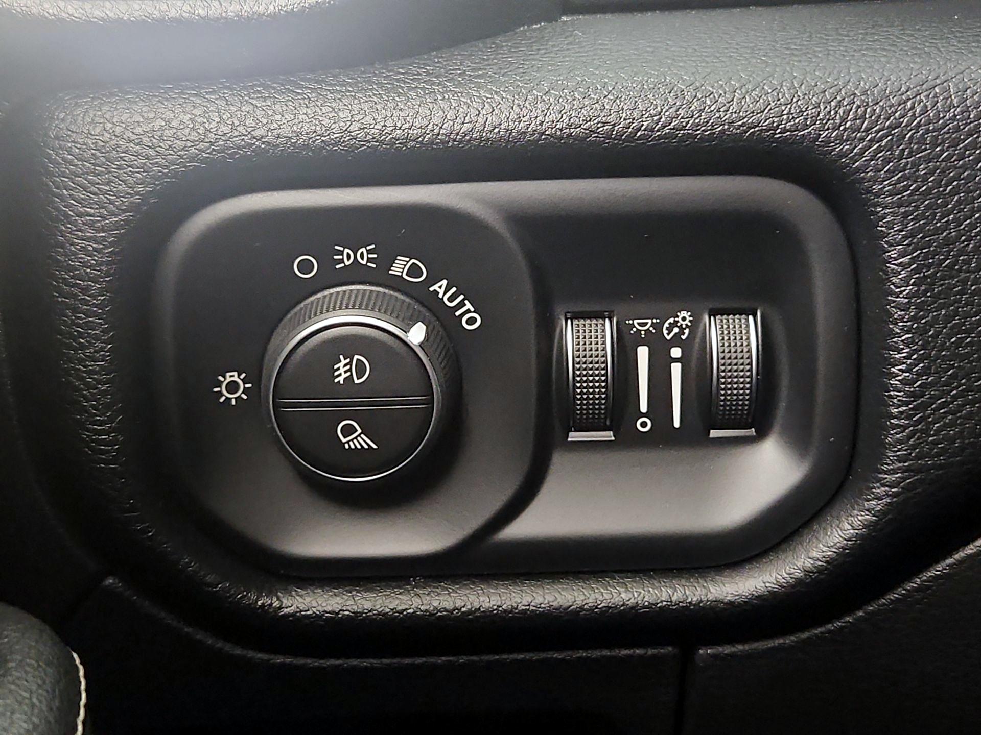 Thumbnail: 2022 RAM 1500 - 13