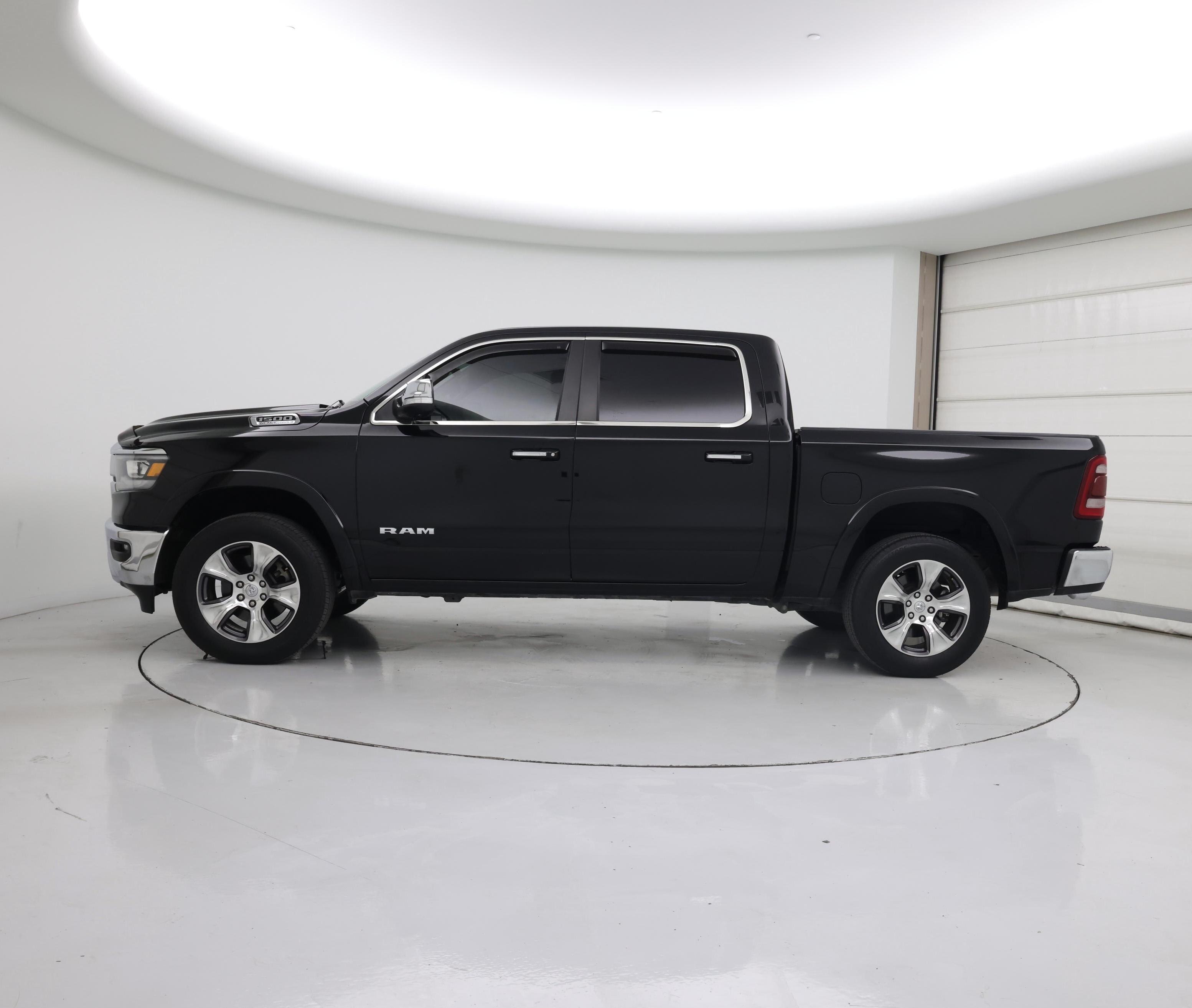 Thumbnail: 2022 RAM 1500 - 3