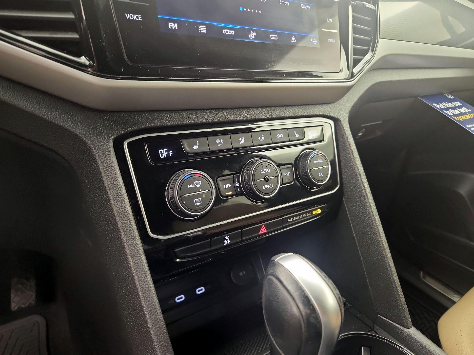 Thumbnail: 2022 Volkswagen Atlas - 16