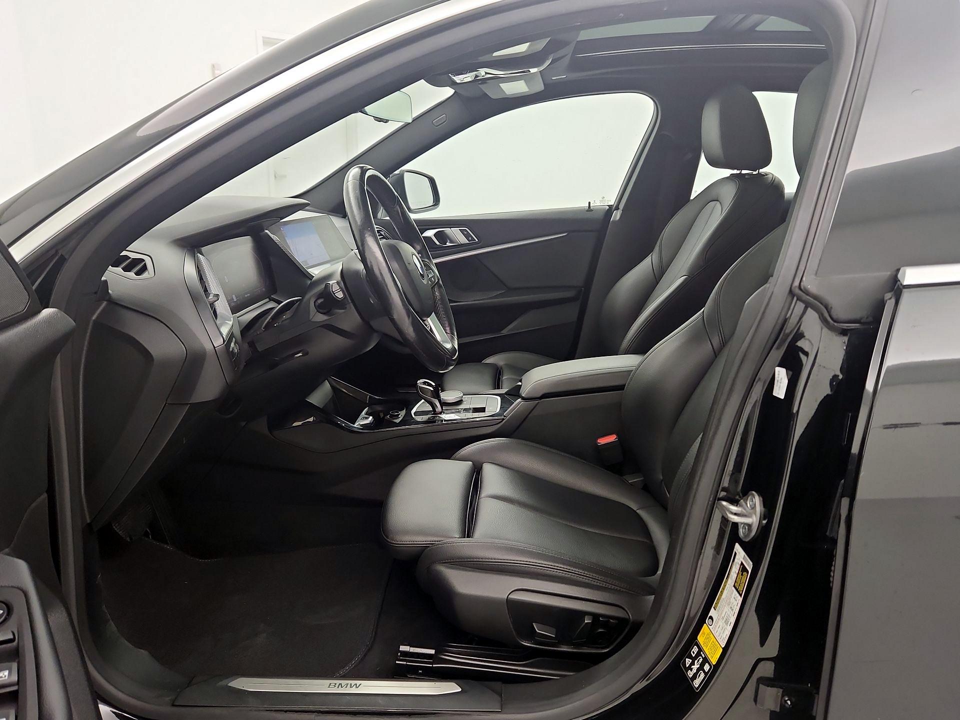 Thumbnail: 2022 BMW 2 Series - 11