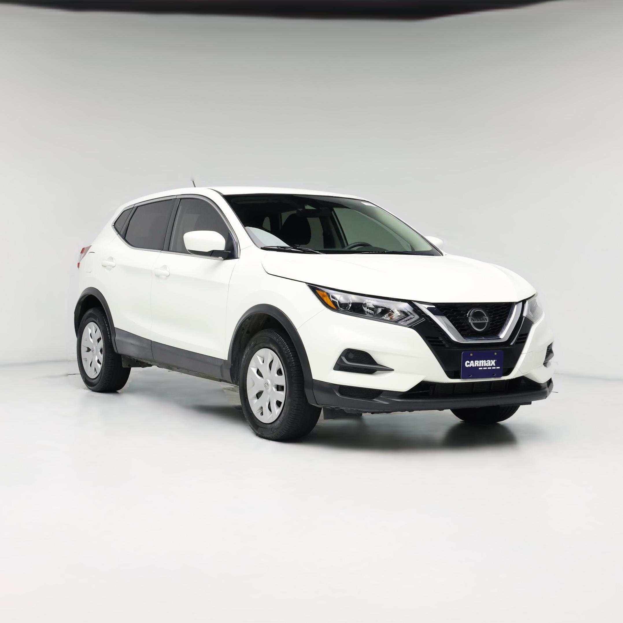Thumbnail: 2020 Nissan Rogue Sport - 1