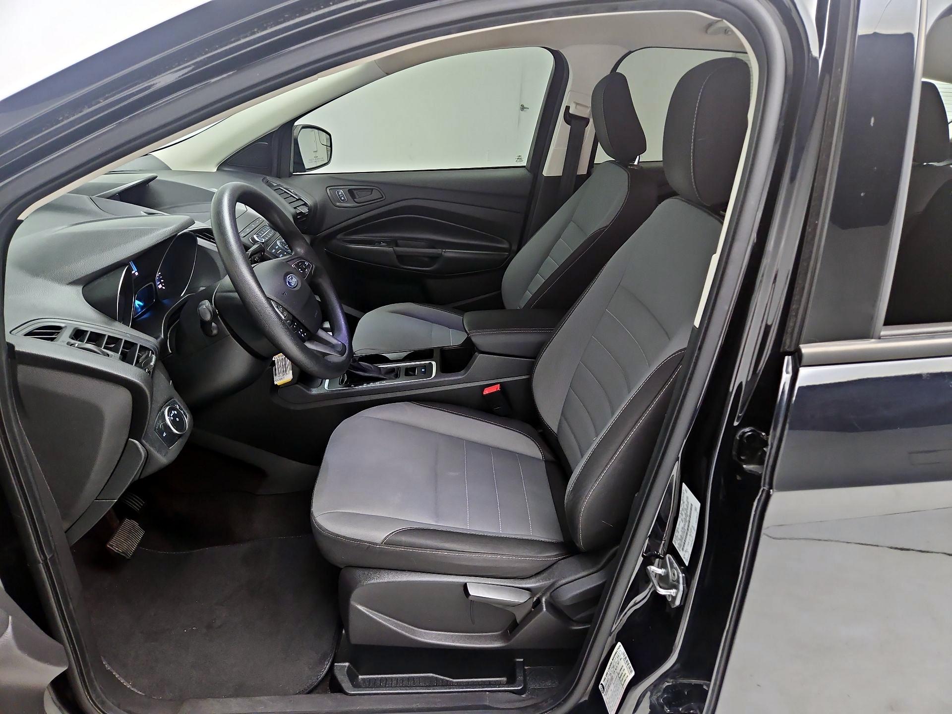 Thumbnail: 2019 Ford Escape - 11