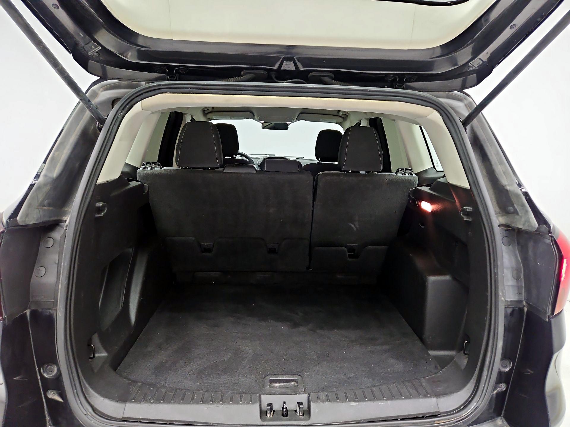 Thumbnail: 2019 Ford Escape - 20