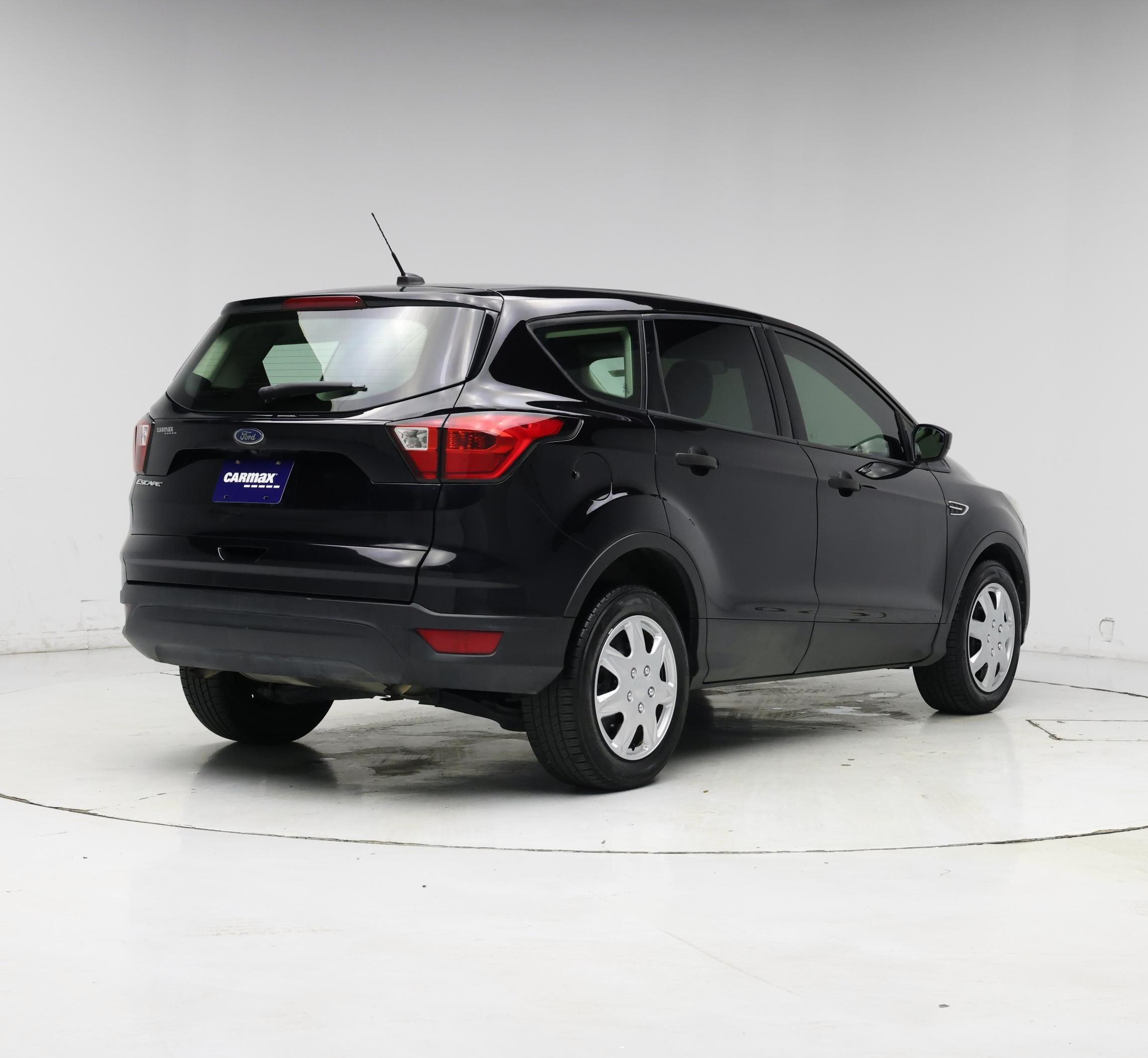 Thumbnail: 2019 Ford Escape - 8