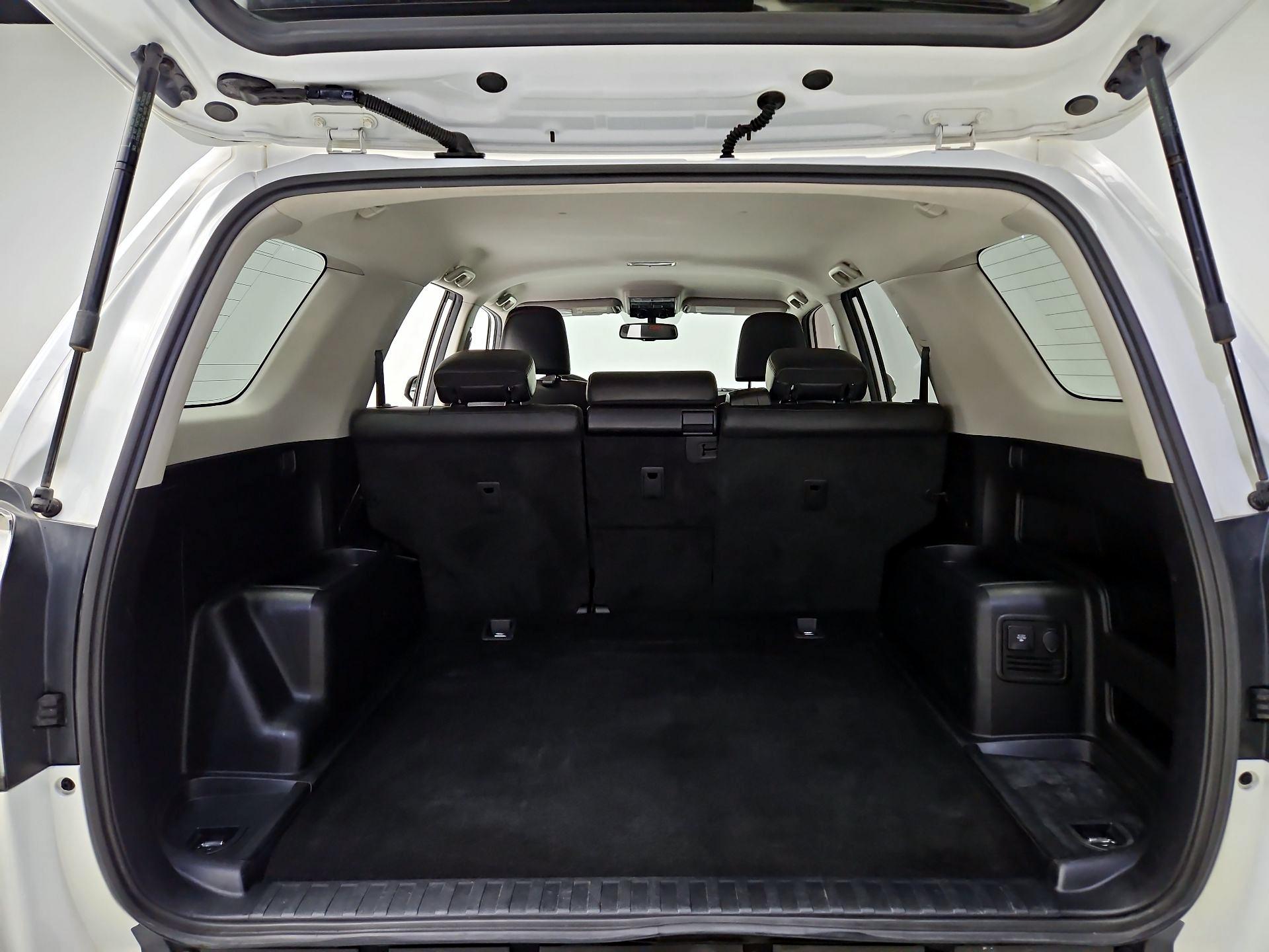 Thumbnail: 2018 Toyota 4Runner - 20