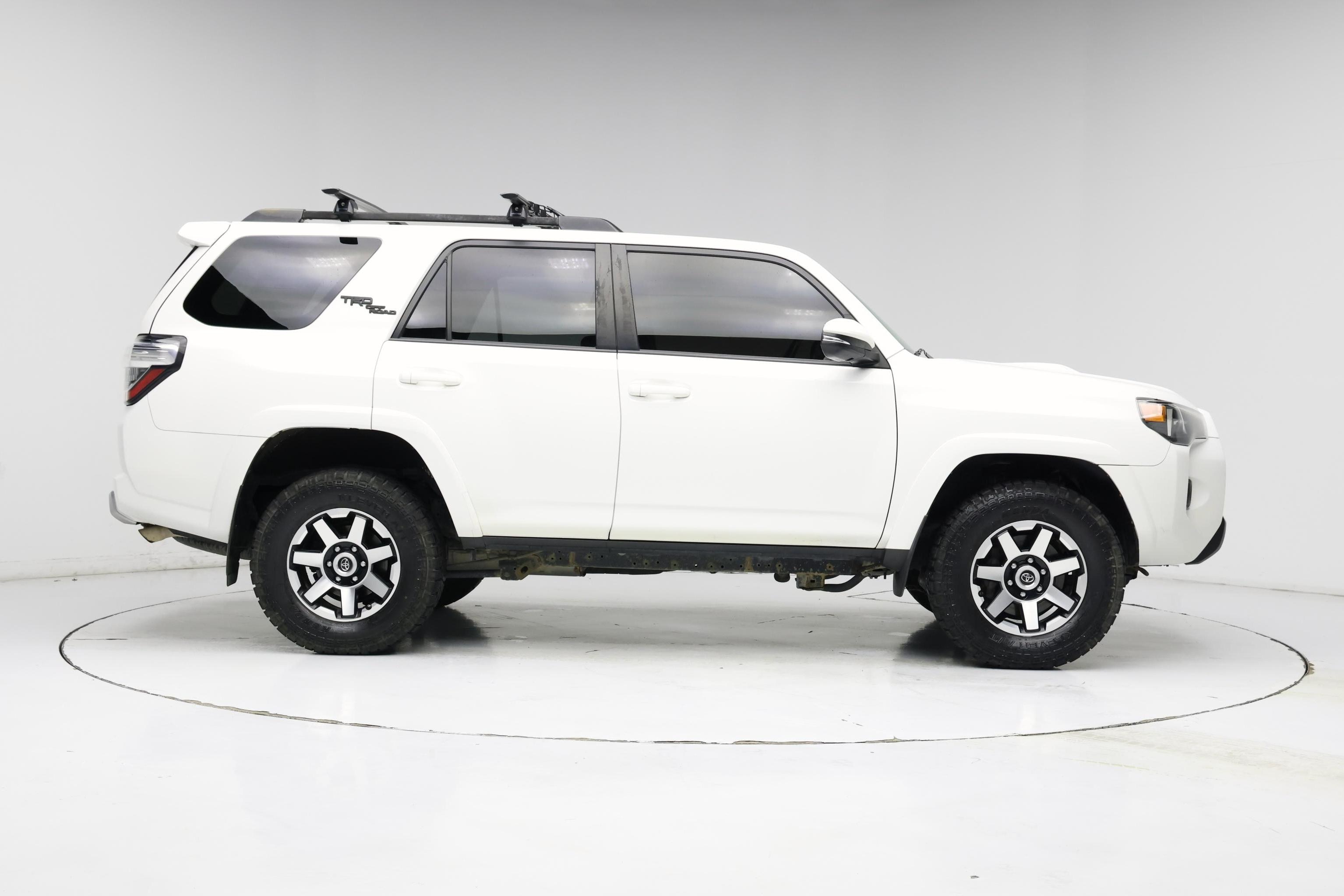 Thumbnail: 2018 Toyota 4Runner - 7