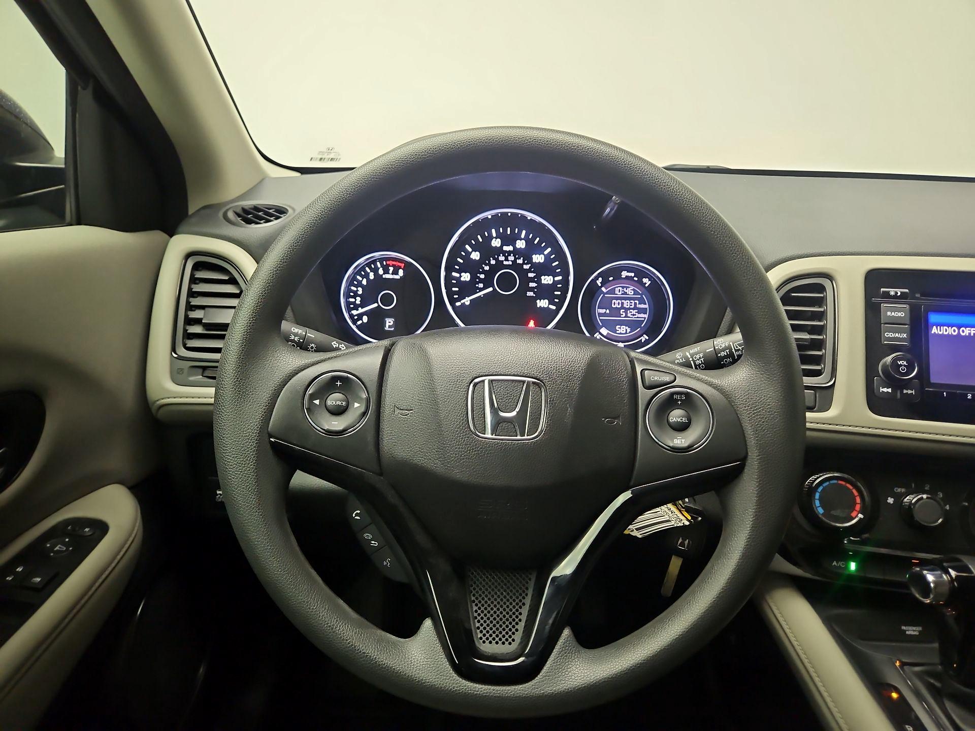 Thumbnail: 2017 Honda HR-V - 10